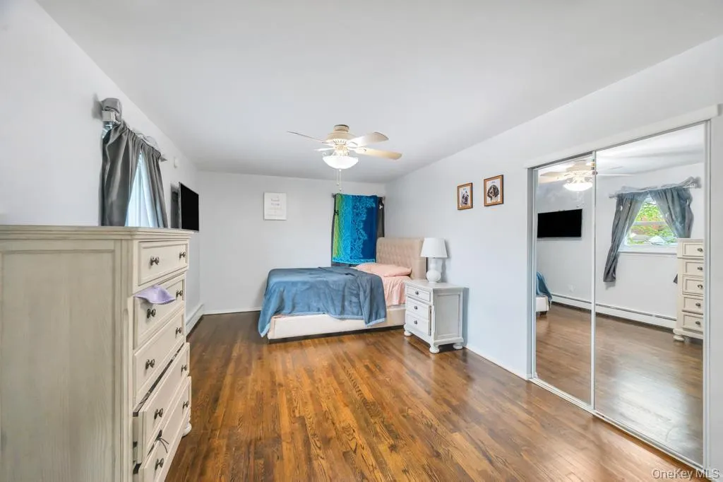 32 Beverly Street, Islip, NY, 5 Bedrooms Bedrooms, 15 Rooms Rooms,3 BathroomsBathrooms,Residential,For Rent,Beverly,0,KEY1015313 32 Beverly Street, Islip, NY, 5 Bedrooms Bedrooms, 15 Rooms Rooms,3 BathroomsBathrooms,Residential,For Rent,Beverly,0,KEY1015313