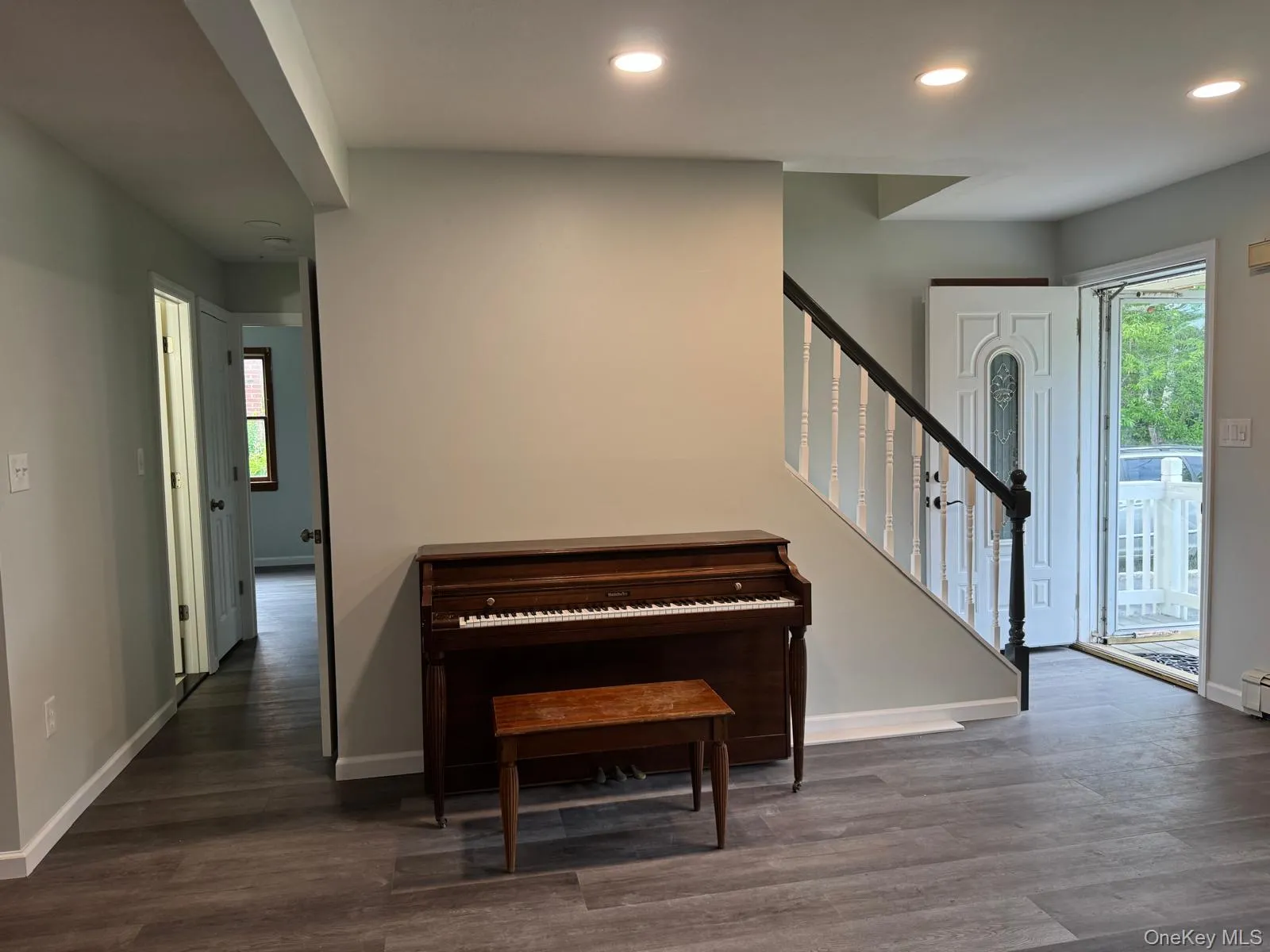 218 bayview Drive, Brookhaven, NY, 4 Bedrooms Bedrooms, 8 Rooms Rooms,2 BathroomsBathrooms,Residential,For Rent,bayview,0,1015314 218 bayview Drive, Brookhaven, NY, 4 Bedrooms Bedrooms, 8 Rooms Rooms,2 BathroomsBathrooms,Residential,For Rent,bayview,0,1015314