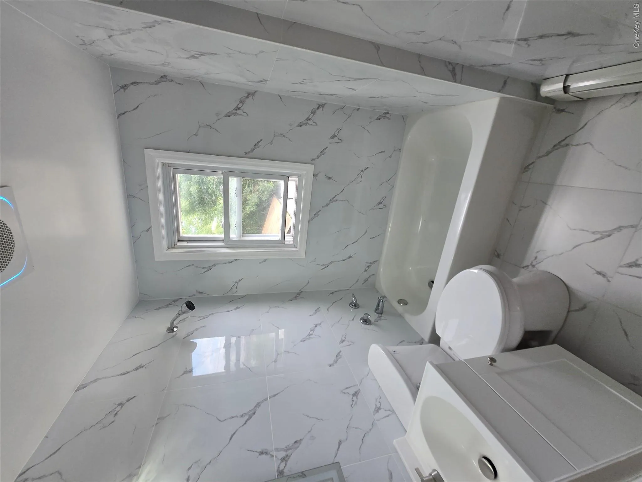 23 Harriman Avenue, Hempstead, NY, 4 Bedrooms Bedrooms, 10 Rooms Rooms,3 BathroomsBathrooms,Residential,For Rent,Harriman,0,1015316 23 Harriman Avenue, Hempstead, NY, 4 Bedrooms Bedrooms, 10 Rooms Rooms,3 BathroomsBathrooms,Residential,For Rent,Harriman,0,1015316
