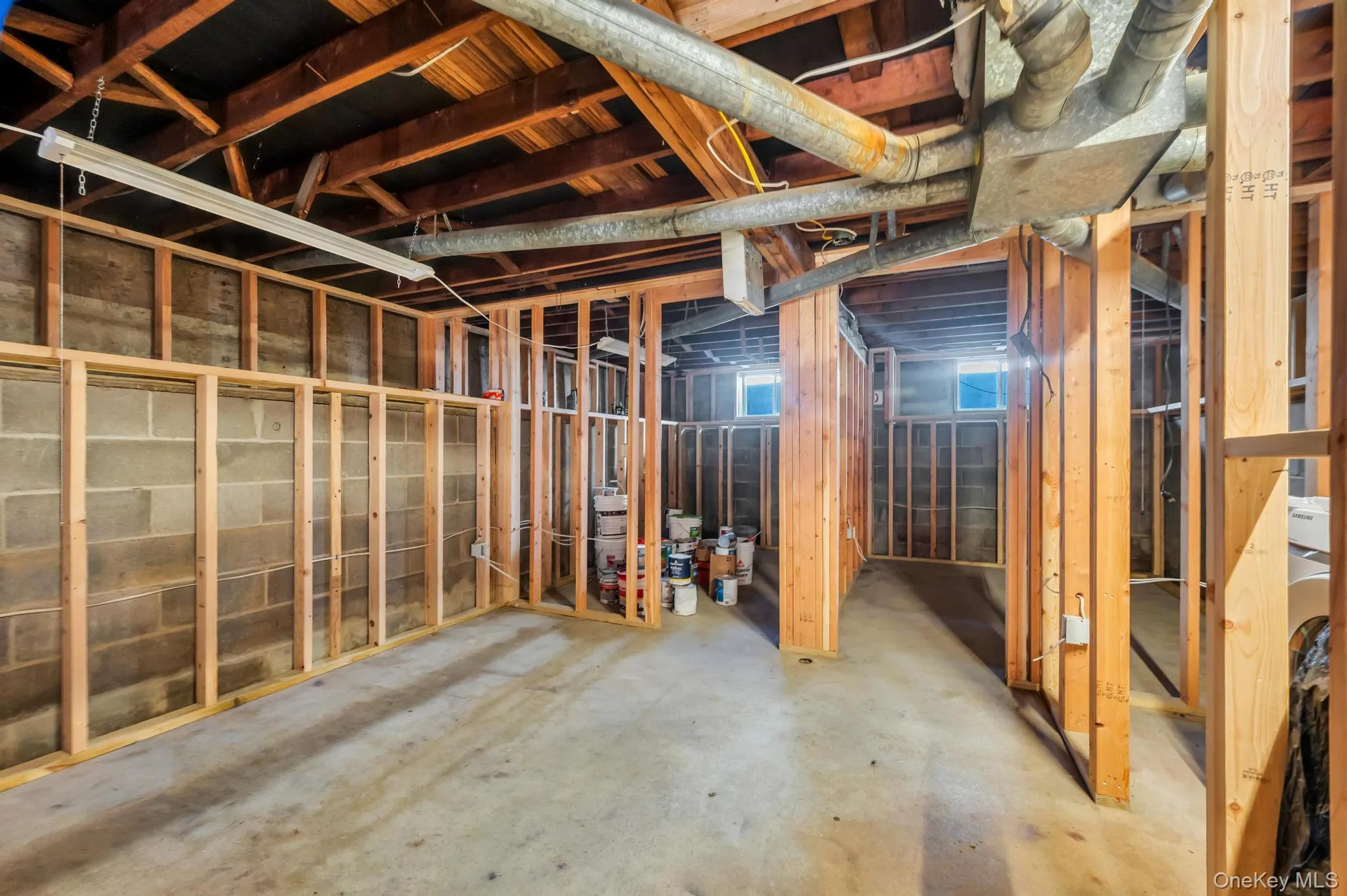 2815 Eagle Avenue, Brookhaven, NY, 3 Bedrooms Bedrooms, 6 Rooms Rooms,1 BathroomBathrooms,Residential,For Rent,Eagle,0,KEY1015318 2815 Eagle Avenue, Brookhaven, NY, 3 Bedrooms Bedrooms, 6 Rooms Rooms,1 BathroomBathrooms,Residential,For Rent,Eagle,0,KEY1015318