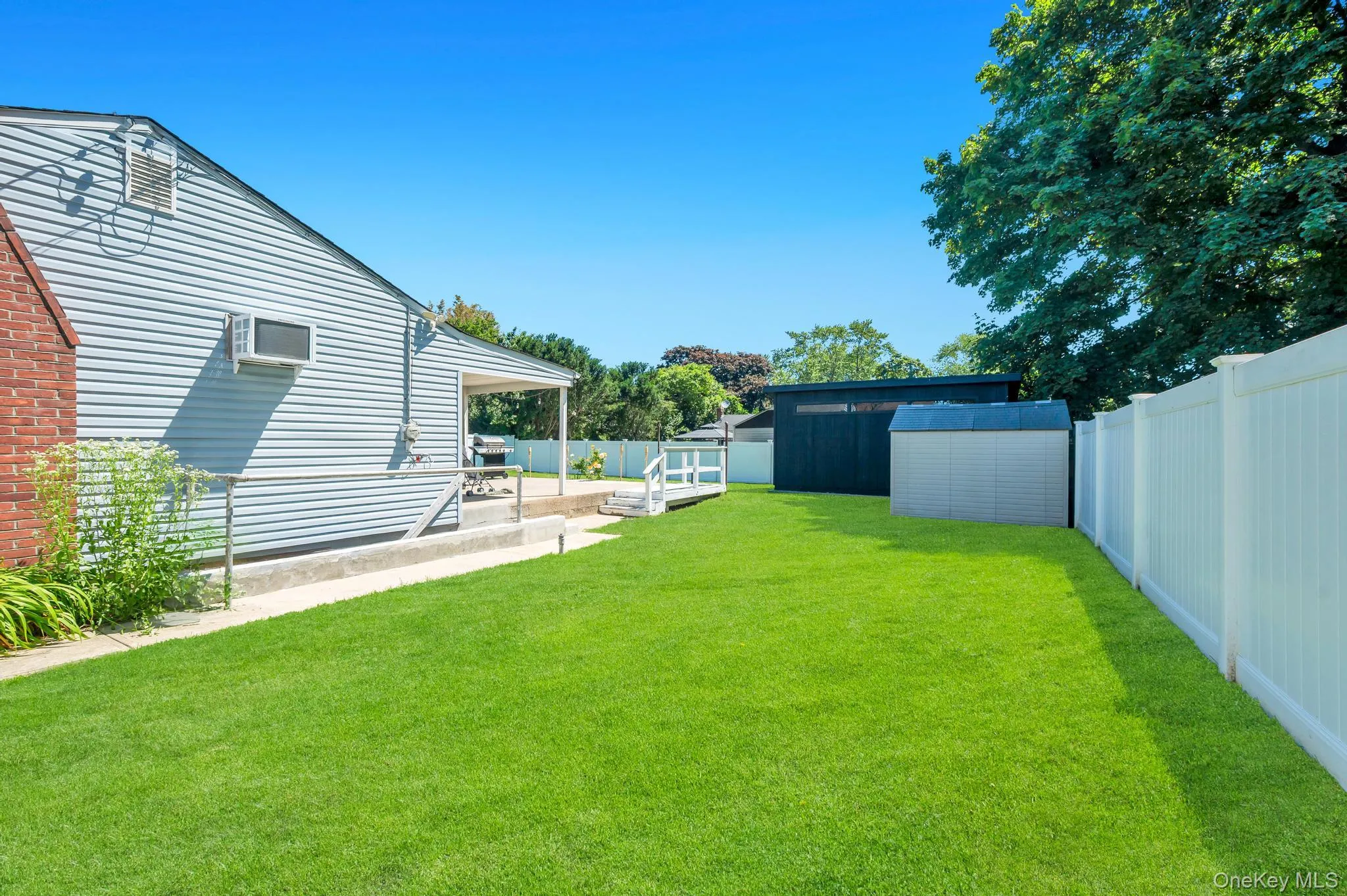 2815 Eagle Avenue, Brookhaven, NY, 3 Bedrooms Bedrooms, 6 Rooms Rooms,1 BathroomBathrooms,Residential,For Rent,Eagle,0,KEY1015318 2815 Eagle Avenue, Brookhaven, NY, 3 Bedrooms Bedrooms, 6 Rooms Rooms,1 BathroomBathrooms,Residential,For Rent,Eagle,0,KEY1015318