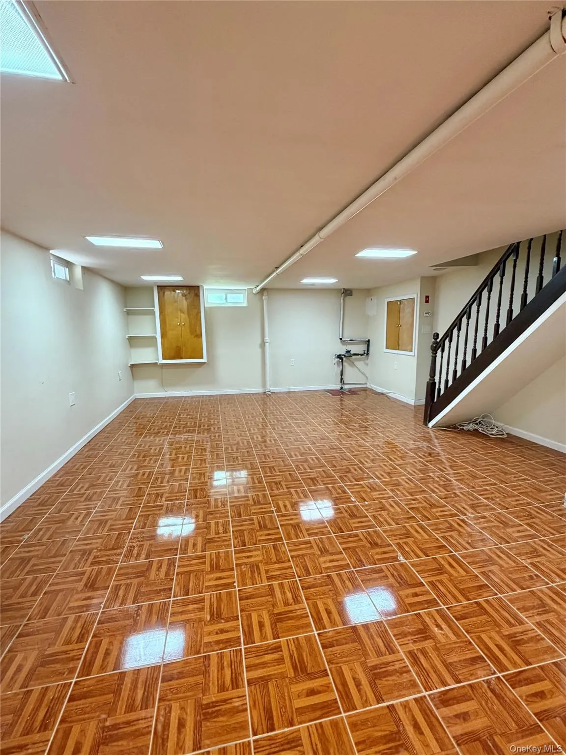 19323 Station Road, New York, NY, 3 Bedrooms Bedrooms, 8 Rooms Rooms,2 BathroomsBathrooms,Residential,For Rent,Station,0,1015320 19323 Station Road, New York, NY, 3 Bedrooms Bedrooms, 8 Rooms Rooms,2 BathroomsBathrooms,Residential,For Rent,Station,0,1015320
