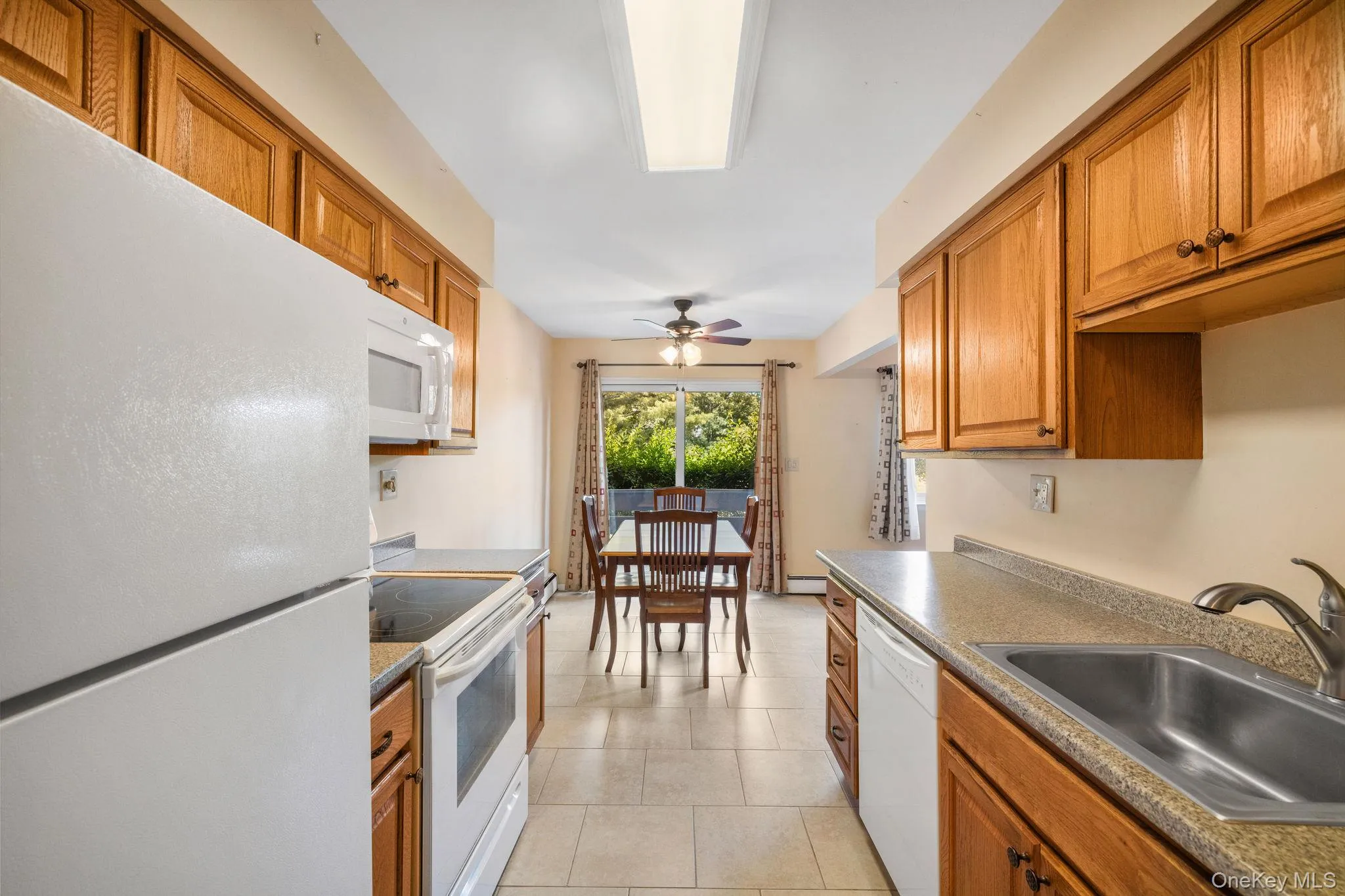 76 Sierra Vista Lane, Clarkstown, NY, 1 Bedroom Bedrooms, 5 Rooms Rooms,1 BathroomBathrooms,Residential,For Rent,Sierra Vista,0,1015324 76 Sierra Vista Lane, Clarkstown, NY, 1 Bedroom Bedrooms, 5 Rooms Rooms,1 BathroomBathrooms,Residential,For Rent,Sierra Vista,0,1015324