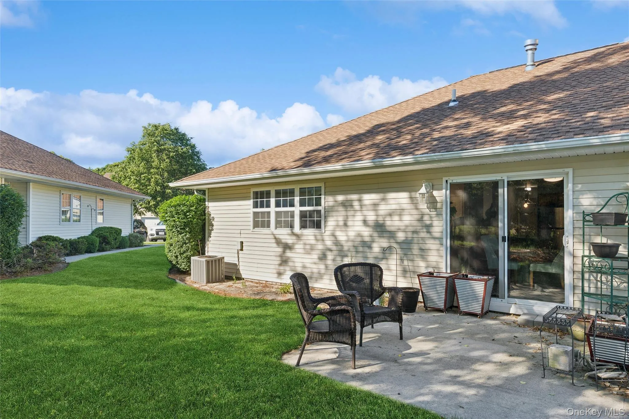 42 Blueberry Common, Riverhead, NY, 2 Bedrooms Bedrooms, 5 Rooms Rooms,2 BathroomsBathrooms,Residential,For Rent,Blueberry,0,1015325 42 Blueberry Common, Riverhead, NY, 2 Bedrooms Bedrooms, 5 Rooms Rooms,2 BathroomsBathrooms,Residential,For Rent,Blueberry,0,1015325