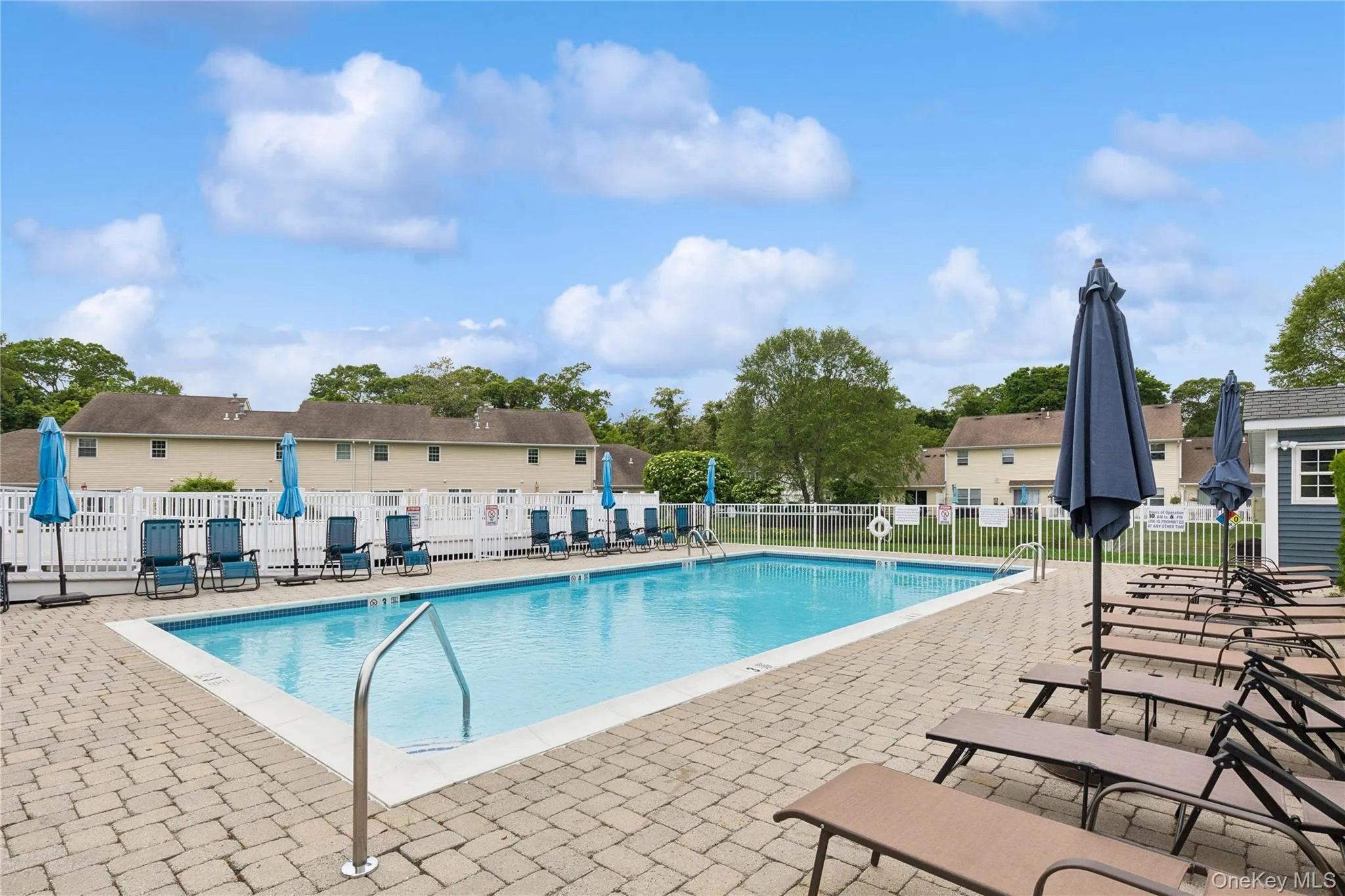 42 Blueberry Common, Riverhead, NY, 2 Bedrooms Bedrooms, 5 Rooms Rooms,2 BathroomsBathrooms,Residential,For Rent,Blueberry,0,1015325 42 Blueberry Common, Riverhead, NY, 2 Bedrooms Bedrooms, 5 Rooms Rooms,2 BathroomsBathrooms,Residential,For Rent,Blueberry,0,1015325