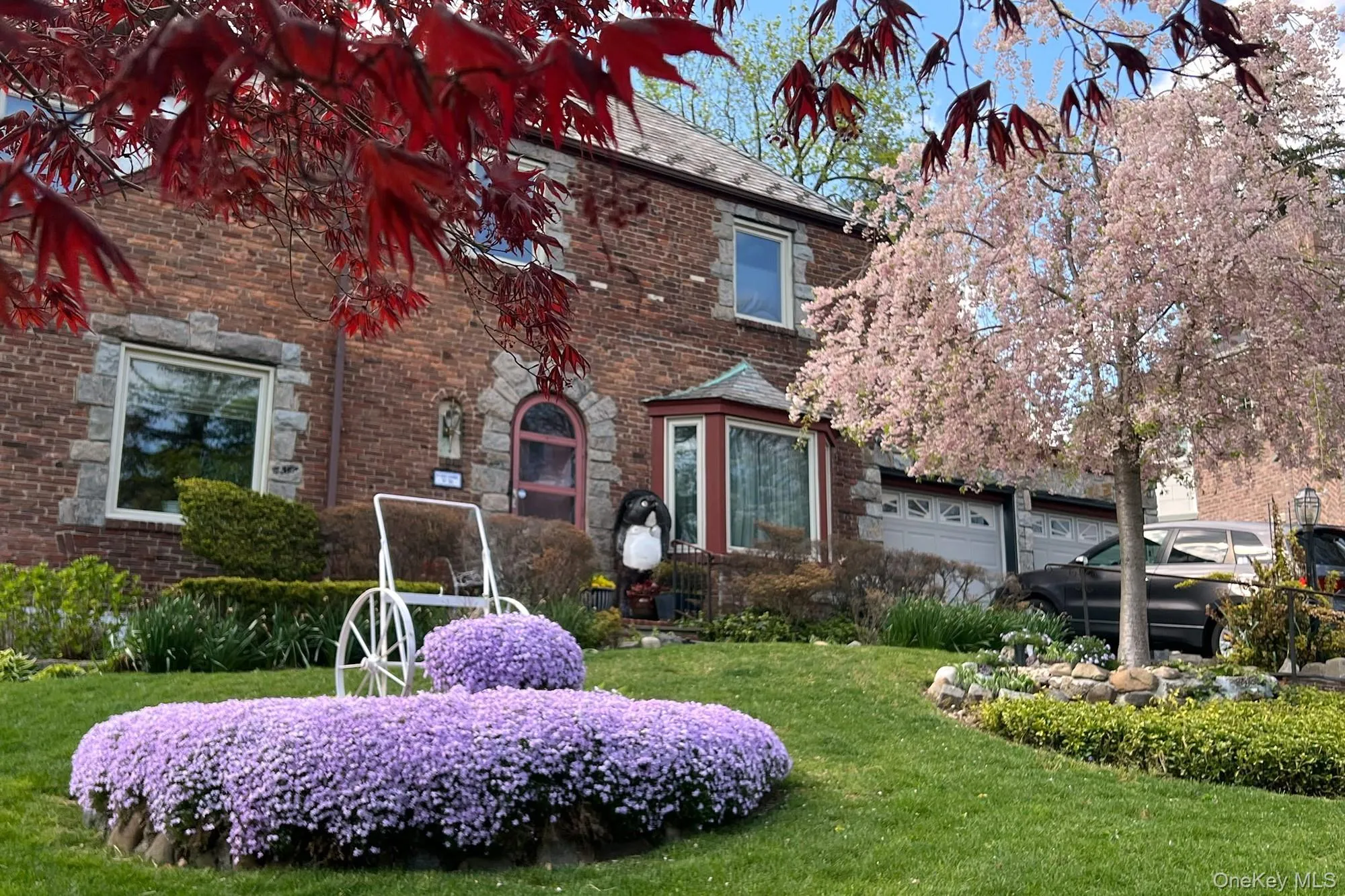 36 Strathmore Road, North Hempstead, NY, 3 Bedrooms Bedrooms, 11 Rooms Rooms,2 BathroomsBathrooms,Residential,For Rent,Strathmore,0,1015327 36 Strathmore Road, North Hempstead, NY, 3 Bedrooms Bedrooms, 11 Rooms Rooms,2 BathroomsBathrooms,Residential,For Rent,Strathmore,0,1015327