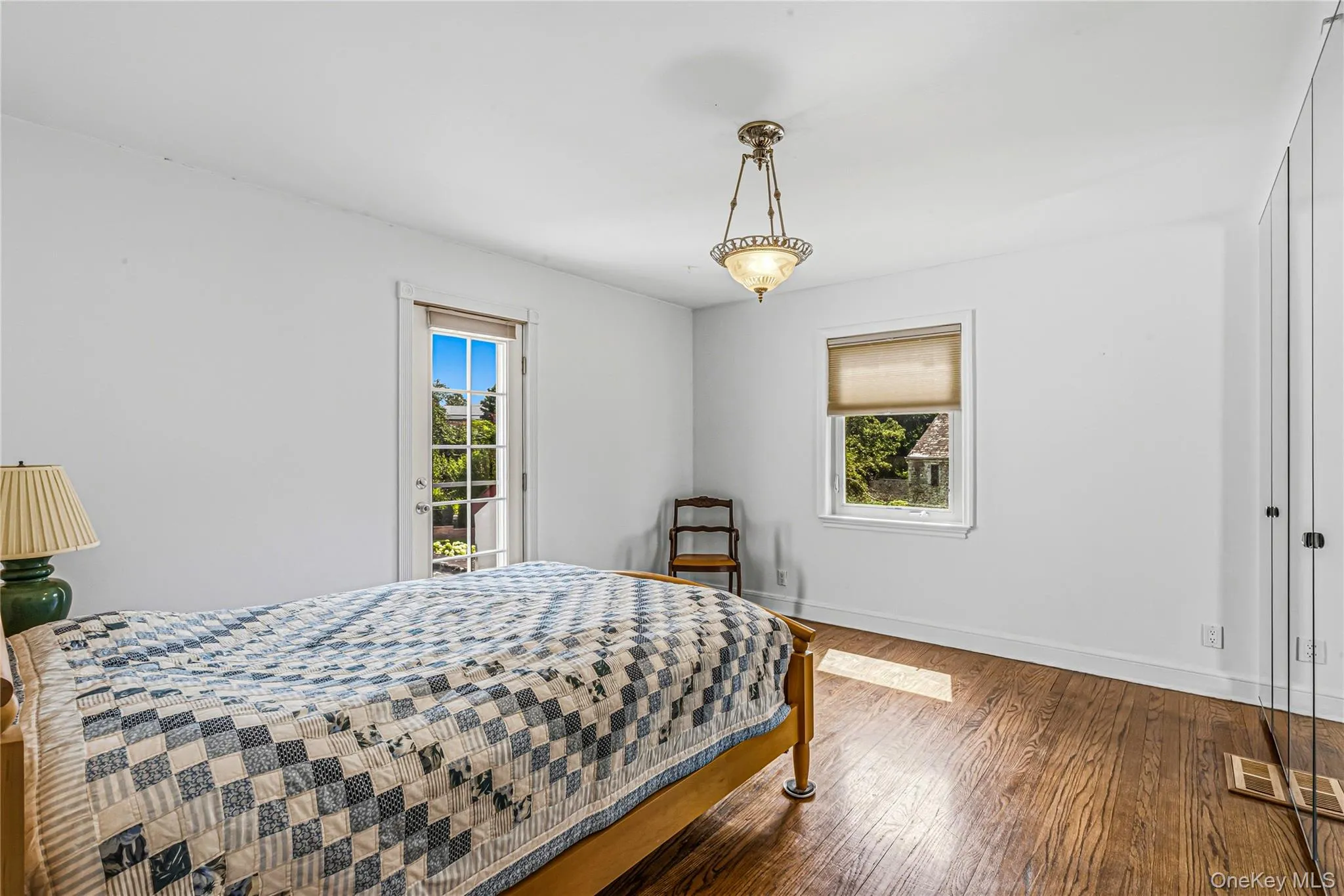36 Strathmore Road, North Hempstead, NY, 3 Bedrooms Bedrooms, 11 Rooms Rooms,2 BathroomsBathrooms,Residential,For Rent,Strathmore,0,1015327 36 Strathmore Road, North Hempstead, NY, 3 Bedrooms Bedrooms, 11 Rooms Rooms,2 BathroomsBathrooms,Residential,For Rent,Strathmore,0,1015327