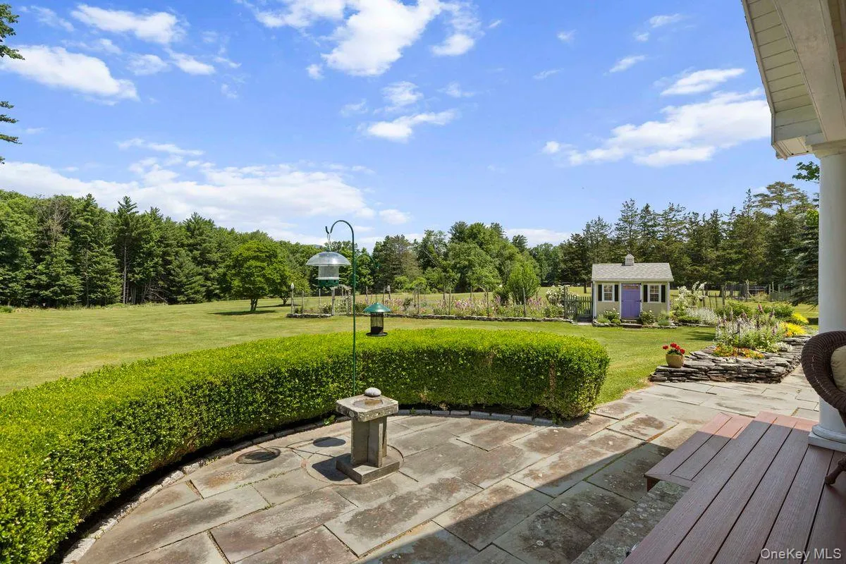 Beautiful Stone Patios an Walkways Beautiful Stone Patios an Walkways