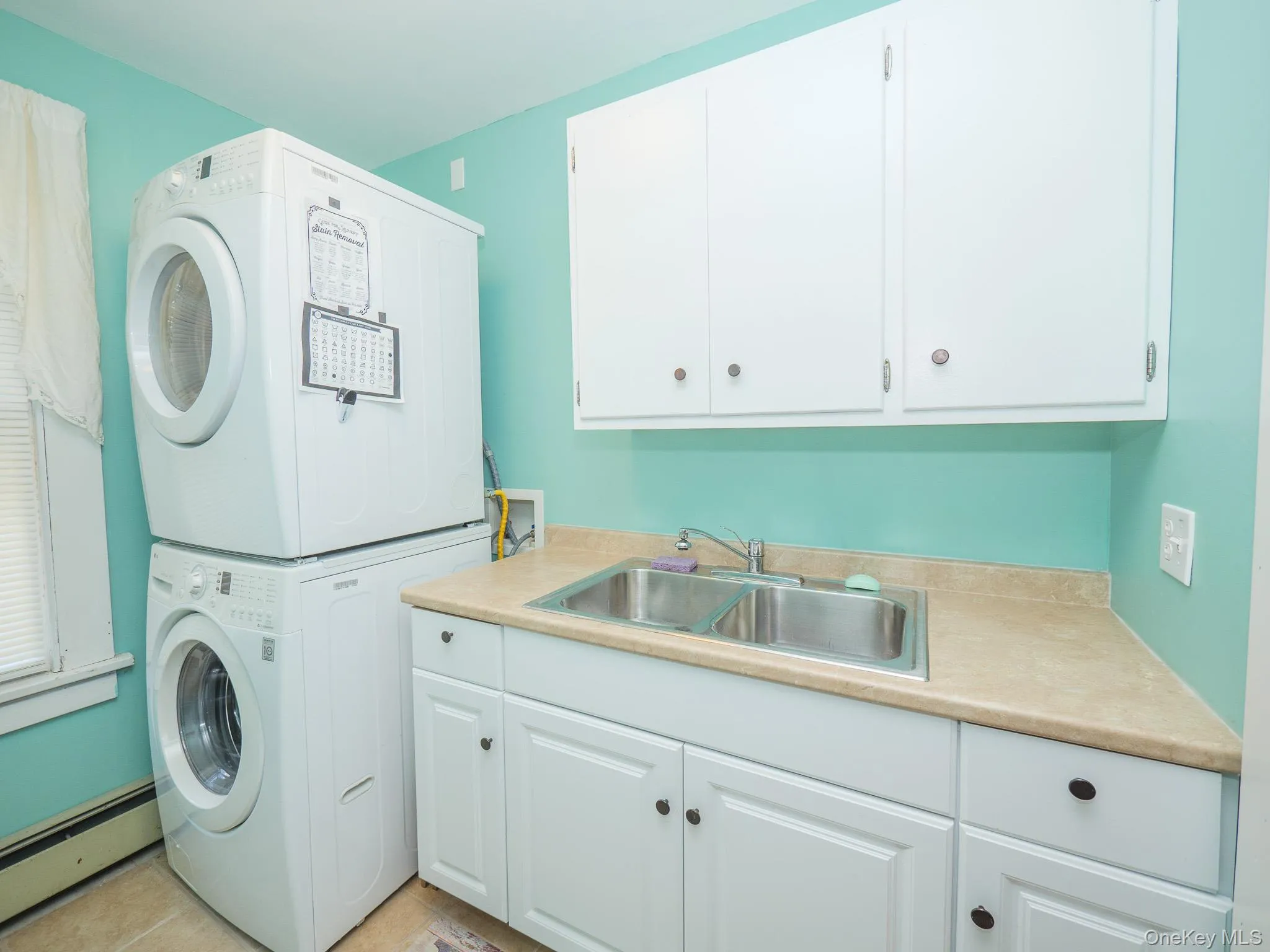 11 Kessler Drive, Hyde Park, NY, 3 Bedrooms Bedrooms, 10 Rooms Rooms,2 BathroomsBathrooms,Residential,For Rent,Kessler,0,1015335 11 Kessler Drive, Hyde Park, NY, 3 Bedrooms Bedrooms, 10 Rooms Rooms,2 BathroomsBathrooms,Residential,For Rent,Kessler,0,1015335
