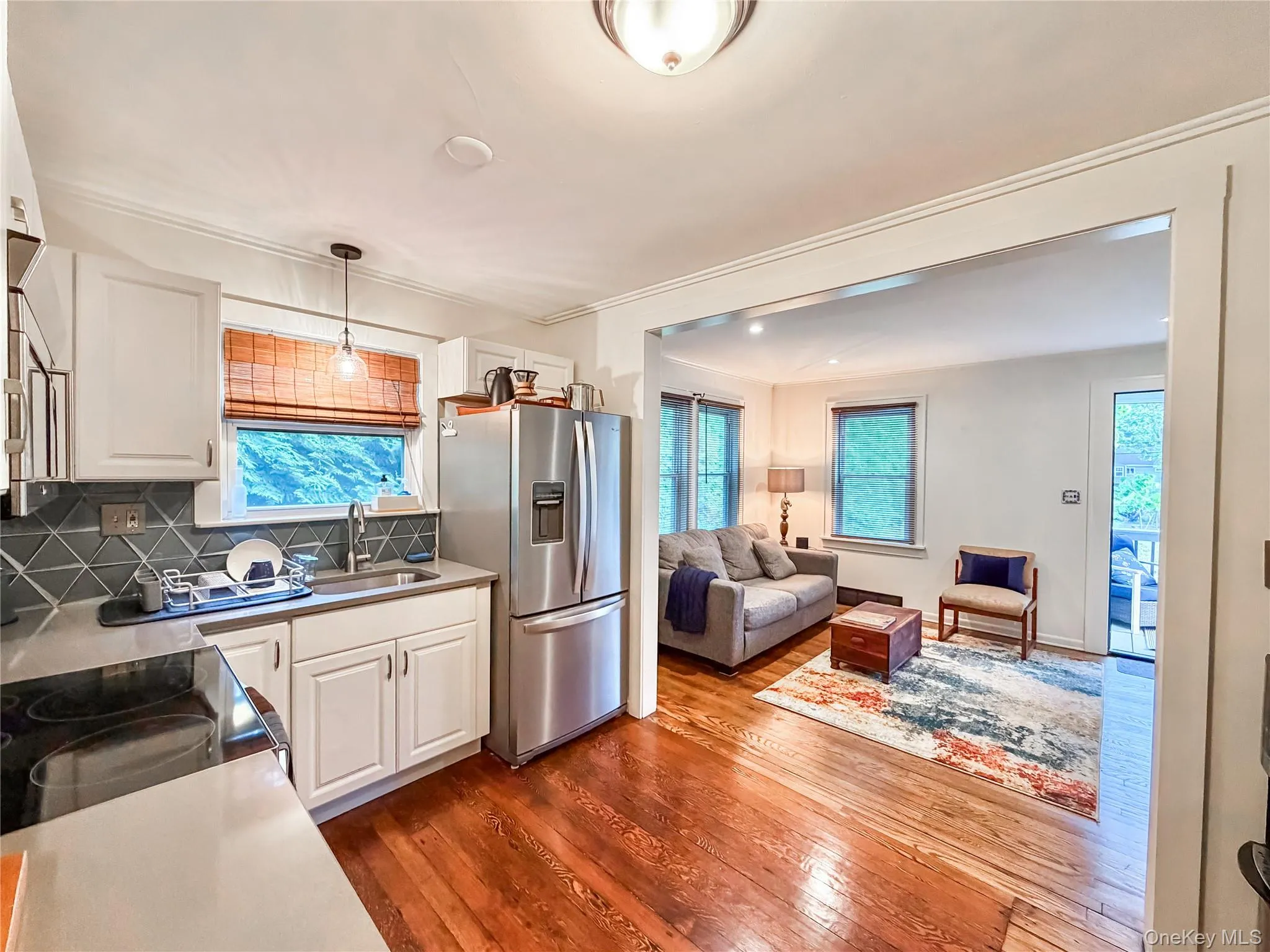 6 Henry Street, Poughkeepsie, NY, 2 Bedrooms Bedrooms, 5 Rooms Rooms,1 BathroomBathrooms,Residential Lease,For Rent,Henry,0,1015336 6 Henry Street, Poughkeepsie, NY, 2 Bedrooms Bedrooms, 5 Rooms Rooms,1 BathroomBathrooms,Residential Lease,For Rent,Henry,0,1015336