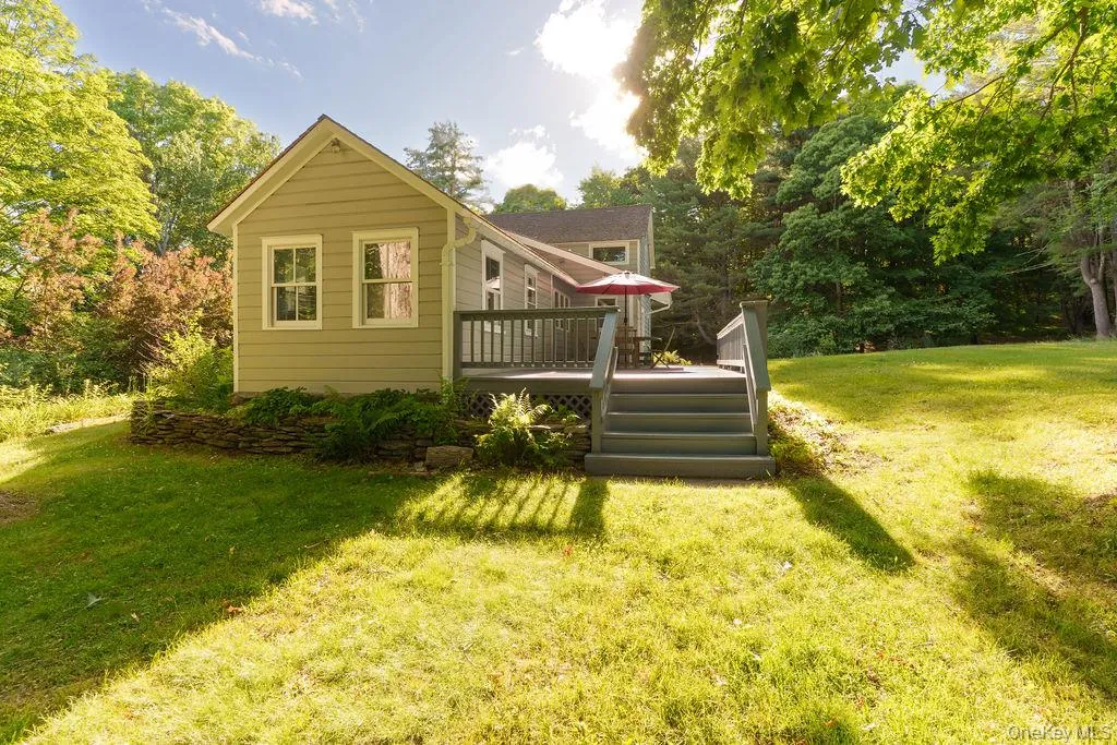 286 Manor Rock Road, Taghkanic, NY, 3 Bedrooms Bedrooms, 6 Rooms Rooms,2 BathroomsBathrooms,Residential,For Rent,Manor Rock,0,1015339 286 Manor Rock Road, Taghkanic, NY, 3 Bedrooms Bedrooms, 6 Rooms Rooms,2 BathroomsBathrooms,Residential,For Rent,Manor Rock,0,1015339
