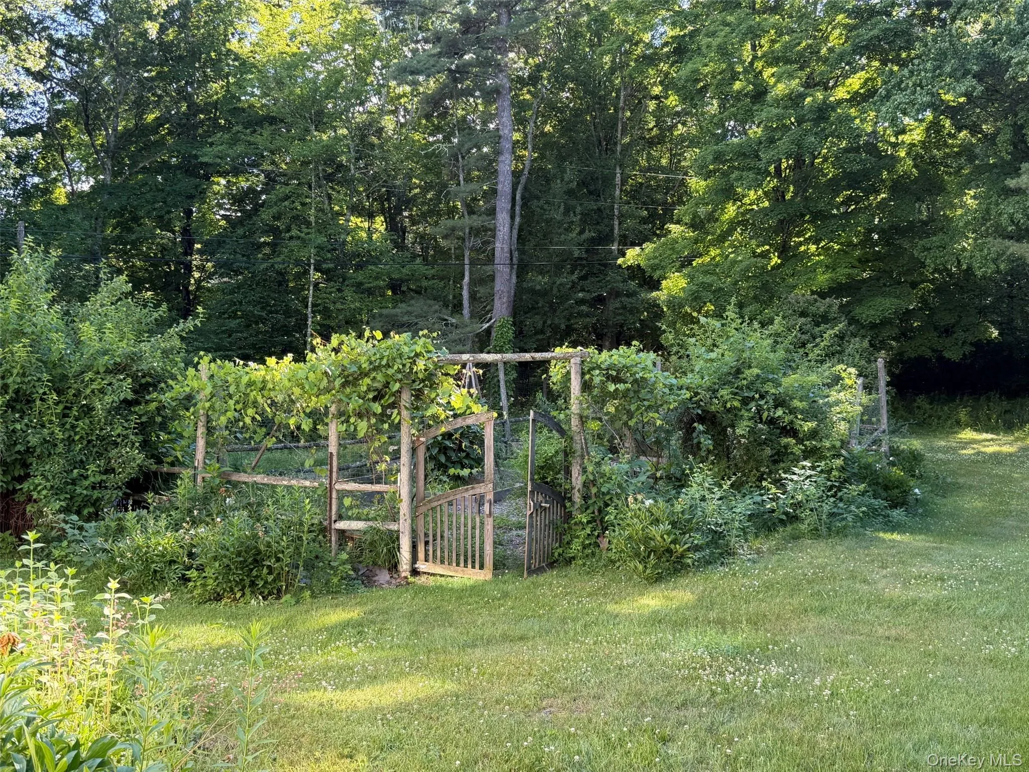 286 Manor Rock Road, Taghkanic, NY, 3 Bedrooms Bedrooms, 6 Rooms Rooms,2 BathroomsBathrooms,Residential,For Rent,Manor Rock,0,1015339 286 Manor Rock Road, Taghkanic, NY, 3 Bedrooms Bedrooms, 6 Rooms Rooms,2 BathroomsBathrooms,Residential,For Rent,Manor Rock,0,1015339