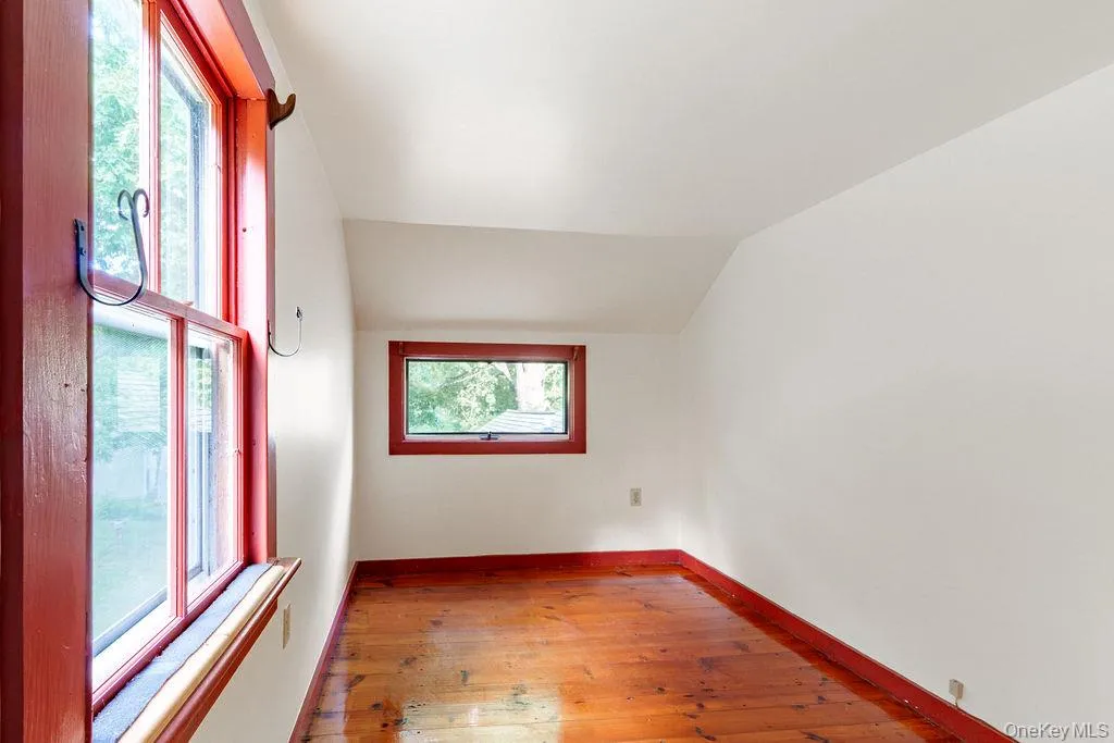 2nd Floor 2nd Floor