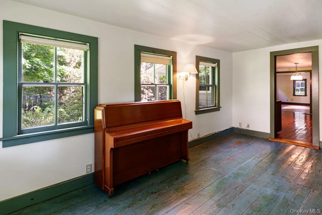 286 Manor Rock Road, Taghkanic, NY, 3 Bedrooms Bedrooms, 6 Rooms Rooms,2 BathroomsBathrooms,Residential,For Rent,Manor Rock,0,1015339 286 Manor Rock Road, Taghkanic, NY, 3 Bedrooms Bedrooms, 6 Rooms Rooms,2 BathroomsBathrooms,Residential,For Rent,Manor Rock,0,1015339