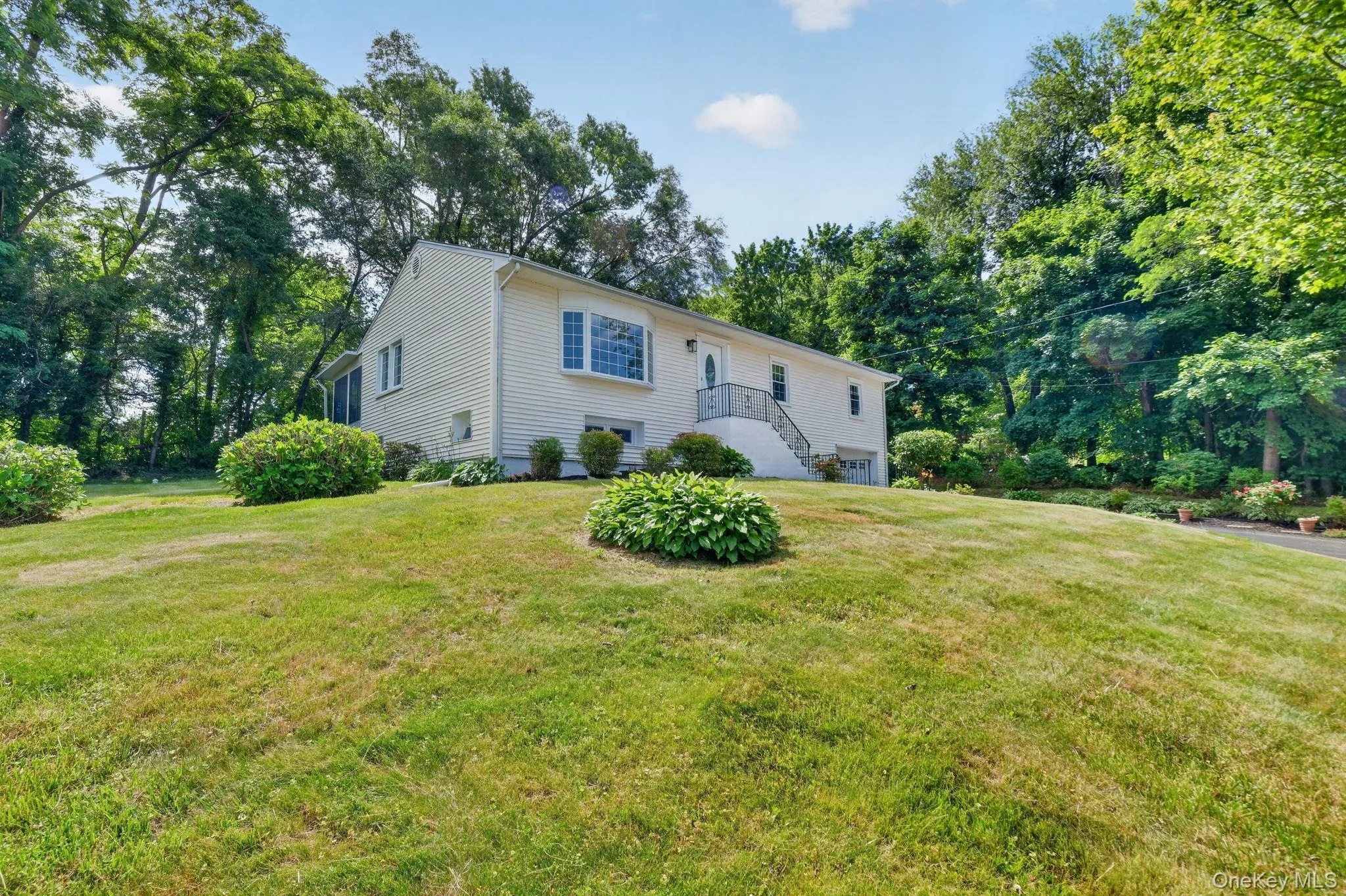 20 Muscoot Road, Carmel, NY, 3 Bedrooms Bedrooms, 6 Rooms Rooms,1 BathroomBathrooms,Residential,For Rent,Muscoot,0,1015340 20 Muscoot Road, Carmel, NY, 3 Bedrooms Bedrooms, 6 Rooms Rooms,1 BathroomBathrooms,Residential,For Rent,Muscoot,0,1015340