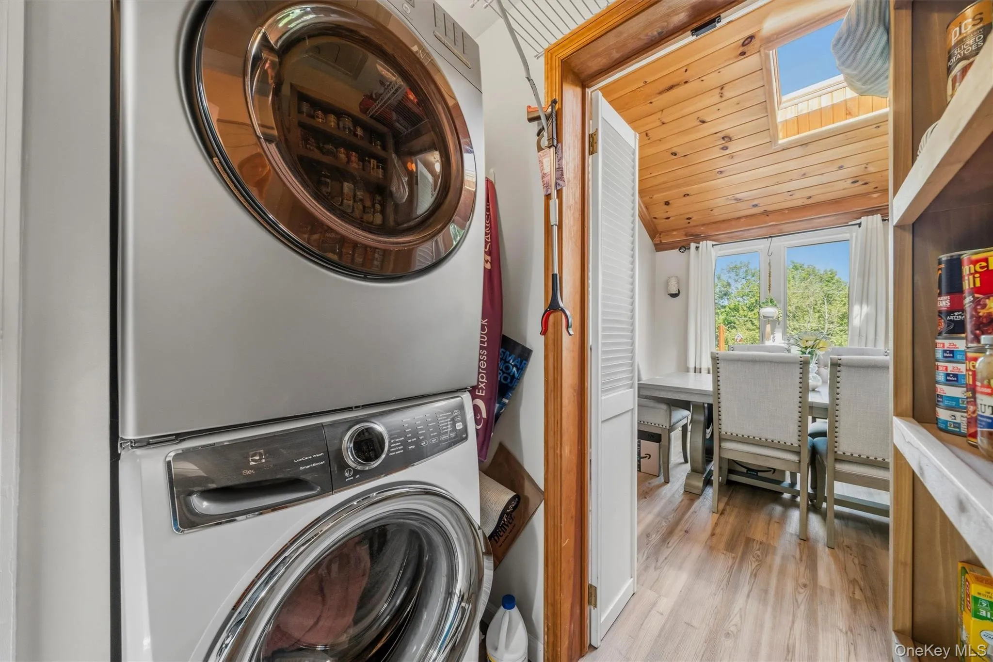 4 Ram Road, New Windsor, NY, 3 Bedrooms Bedrooms, 7 Rooms Rooms,2 BathroomsBathrooms,Residential,For Rent,Ram,0,1015346 4 Ram Road, New Windsor, NY, 3 Bedrooms Bedrooms, 7 Rooms Rooms,2 BathroomsBathrooms,Residential,For Rent,Ram,0,1015346