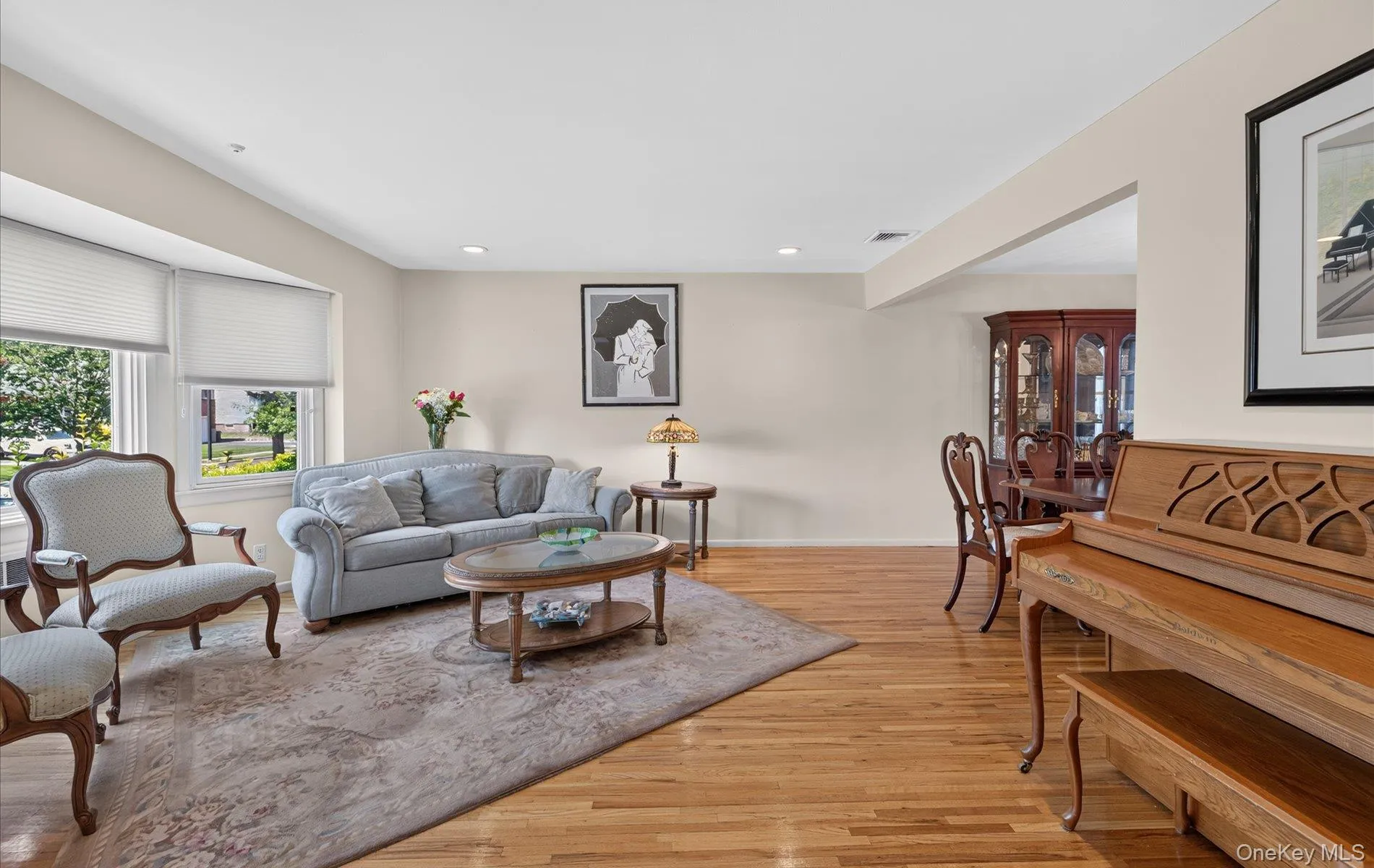 31 Irene Lane, Oyster Bay, NY, 3 Bedrooms Bedrooms, 7 Rooms Rooms,3 BathroomsBathrooms,Residential,For Rent,Irene,0,1015350 31 Irene Lane, Oyster Bay, NY, 3 Bedrooms Bedrooms, 7 Rooms Rooms,3 BathroomsBathrooms,Residential,For Rent,Irene,0,1015350