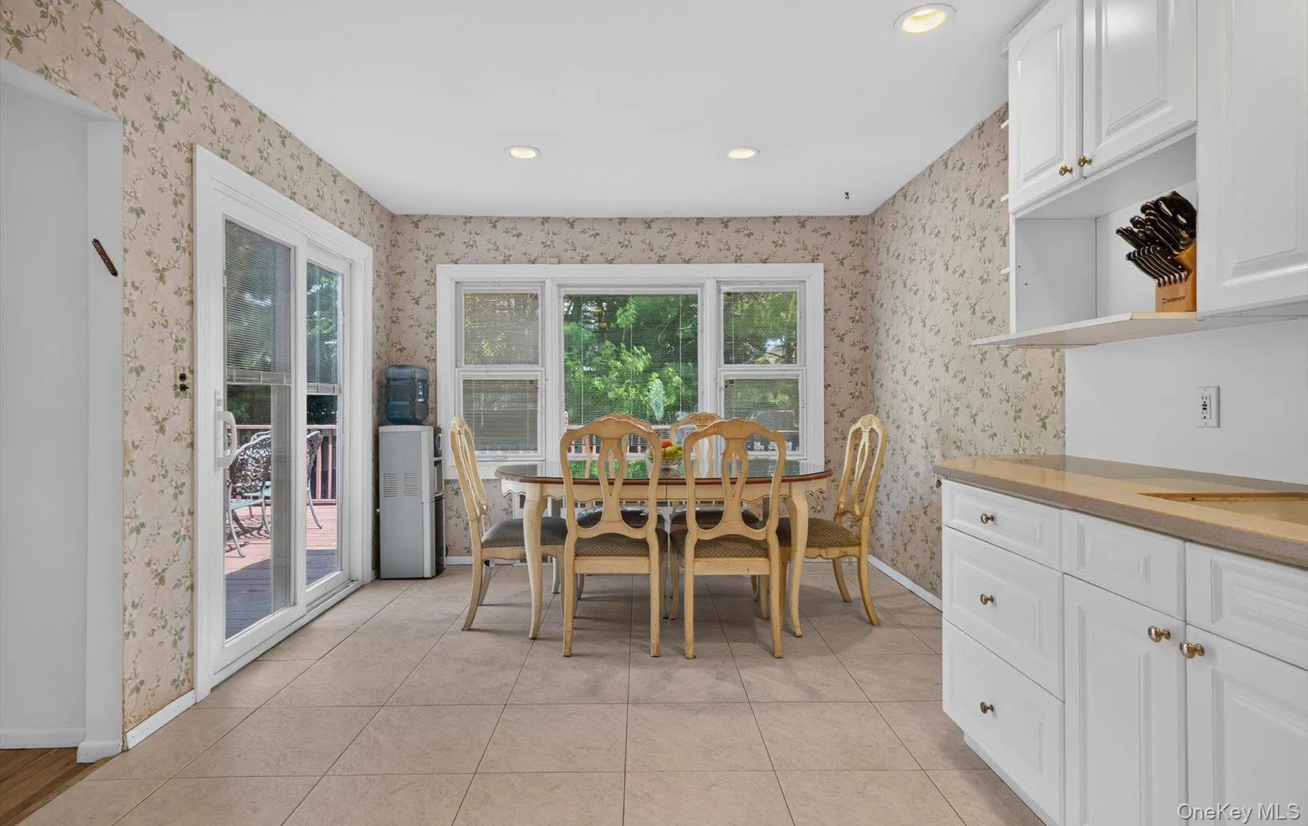 31 Irene Lane, Oyster Bay, NY, 3 Bedrooms Bedrooms, 7 Rooms Rooms,3 BathroomsBathrooms,Residential,For Rent,Irene,0,1015350 31 Irene Lane, Oyster Bay, NY, 3 Bedrooms Bedrooms, 7 Rooms Rooms,3 BathroomsBathrooms,Residential,For Rent,Irene,0,1015350