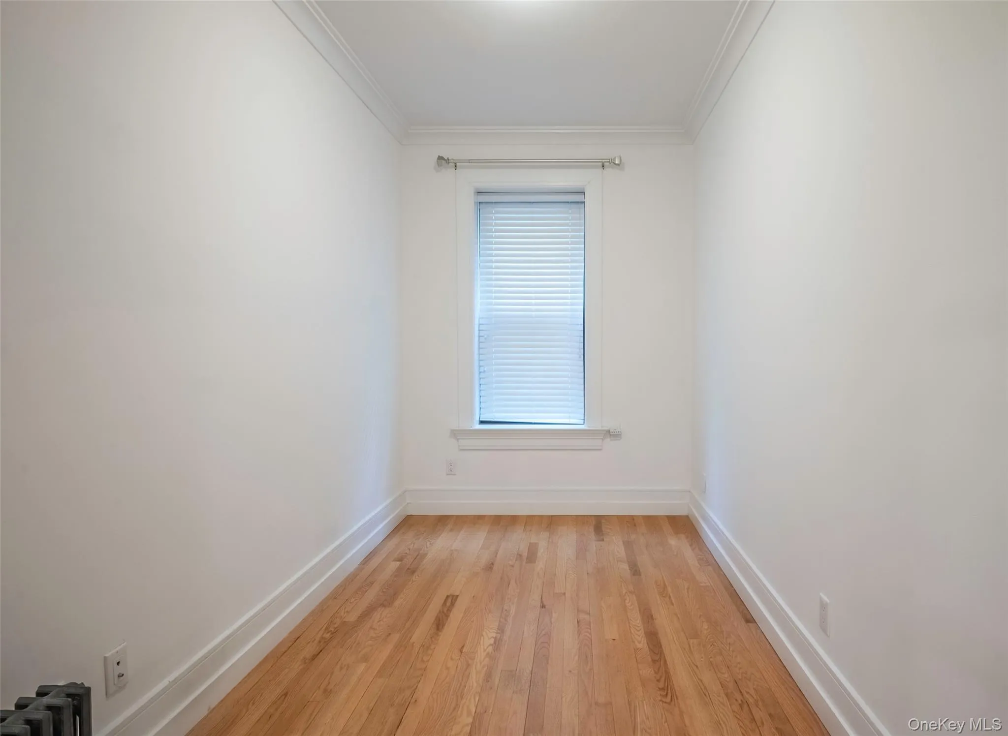 24-51 38TH Street, New York, NY, 2 Bedrooms Bedrooms, 3 Rooms Rooms,1 BathroomBathrooms,Residential Lease,For Rent,38TH,0,1015351 24-51 38TH Street, New York, NY, 2 Bedrooms Bedrooms, 3 Rooms Rooms,1 BathroomBathrooms,Residential Lease,For Rent,38TH,0,1015351
