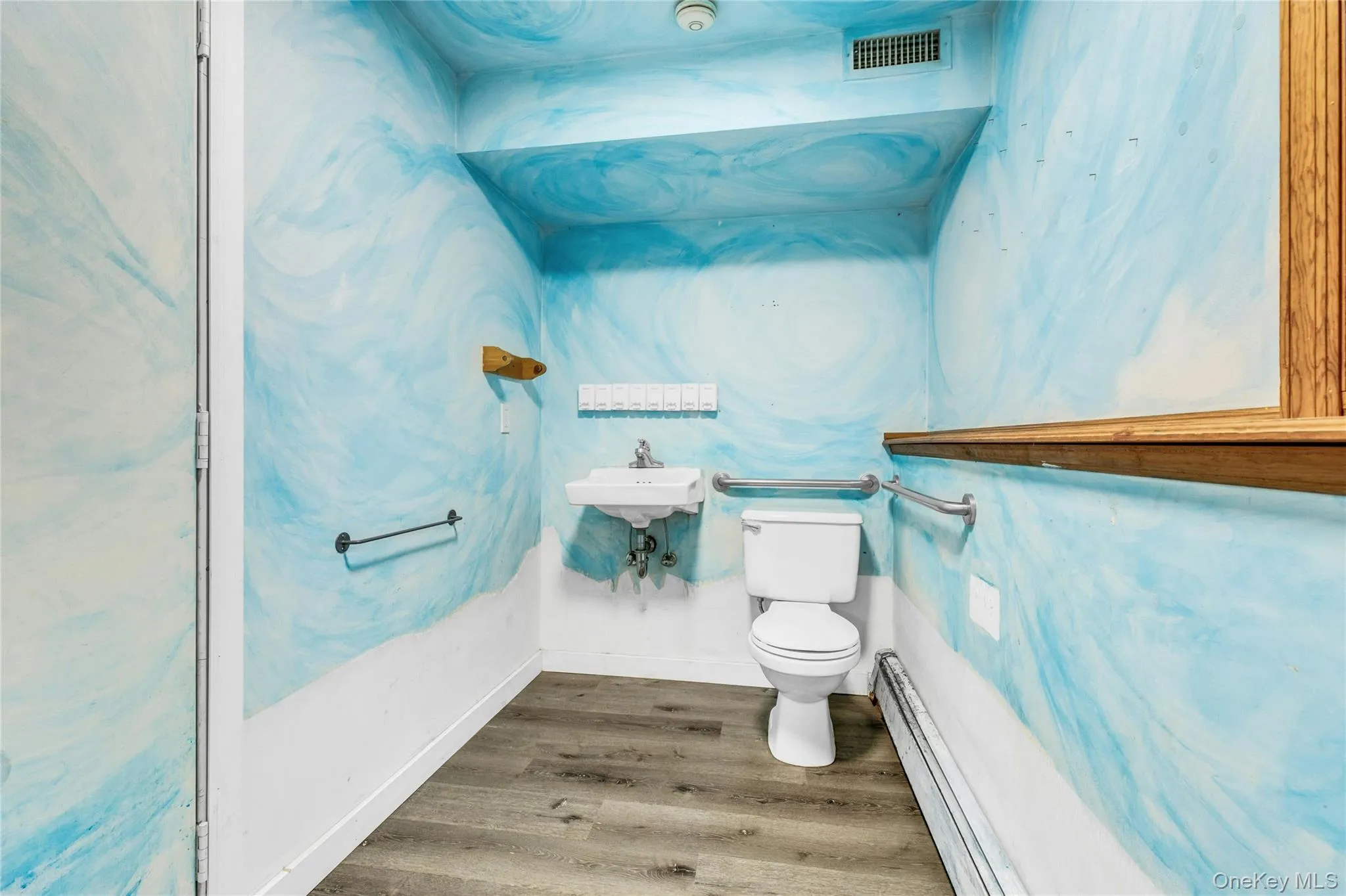 44600 County Road 48, Southold, NY, 2 Bedrooms Bedrooms, 10 Rooms Rooms,1 BathroomBathrooms,Residential,For Rent,County Road 48,0,1015353 44600 County Road 48, Southold, NY, 2 Bedrooms Bedrooms, 10 Rooms Rooms,1 BathroomBathrooms,Residential,For Rent,County Road 48,0,1015353