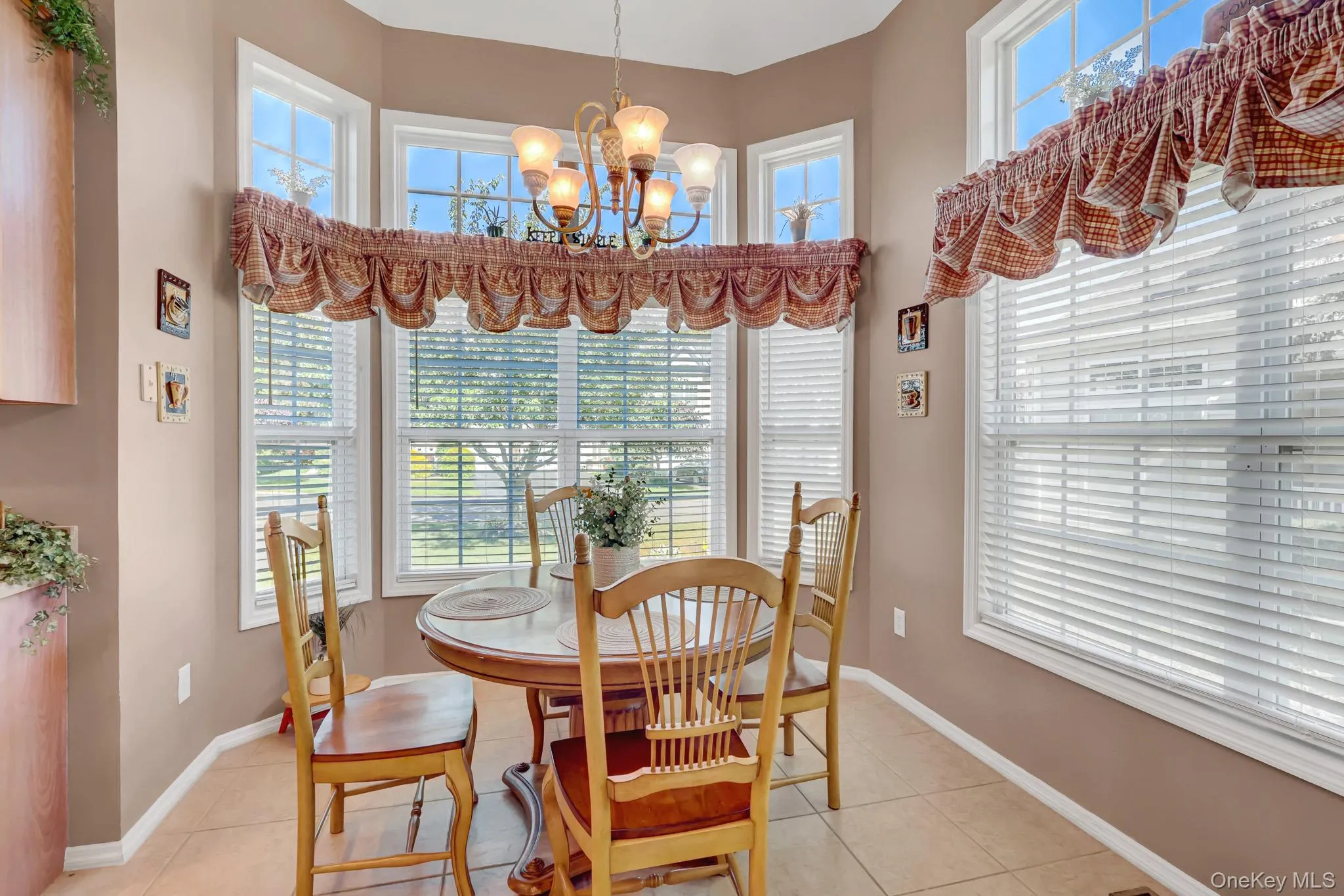 168 Kettles Lane, Brookhaven, NY, 3 Bedrooms Bedrooms, 10 Rooms Rooms,2 BathroomsBathrooms,Residential,For Rent,Kettles,0,1015356 168 Kettles Lane, Brookhaven, NY, 3 Bedrooms Bedrooms, 10 Rooms Rooms,2 BathroomsBathrooms,Residential,For Rent,Kettles,0,1015356