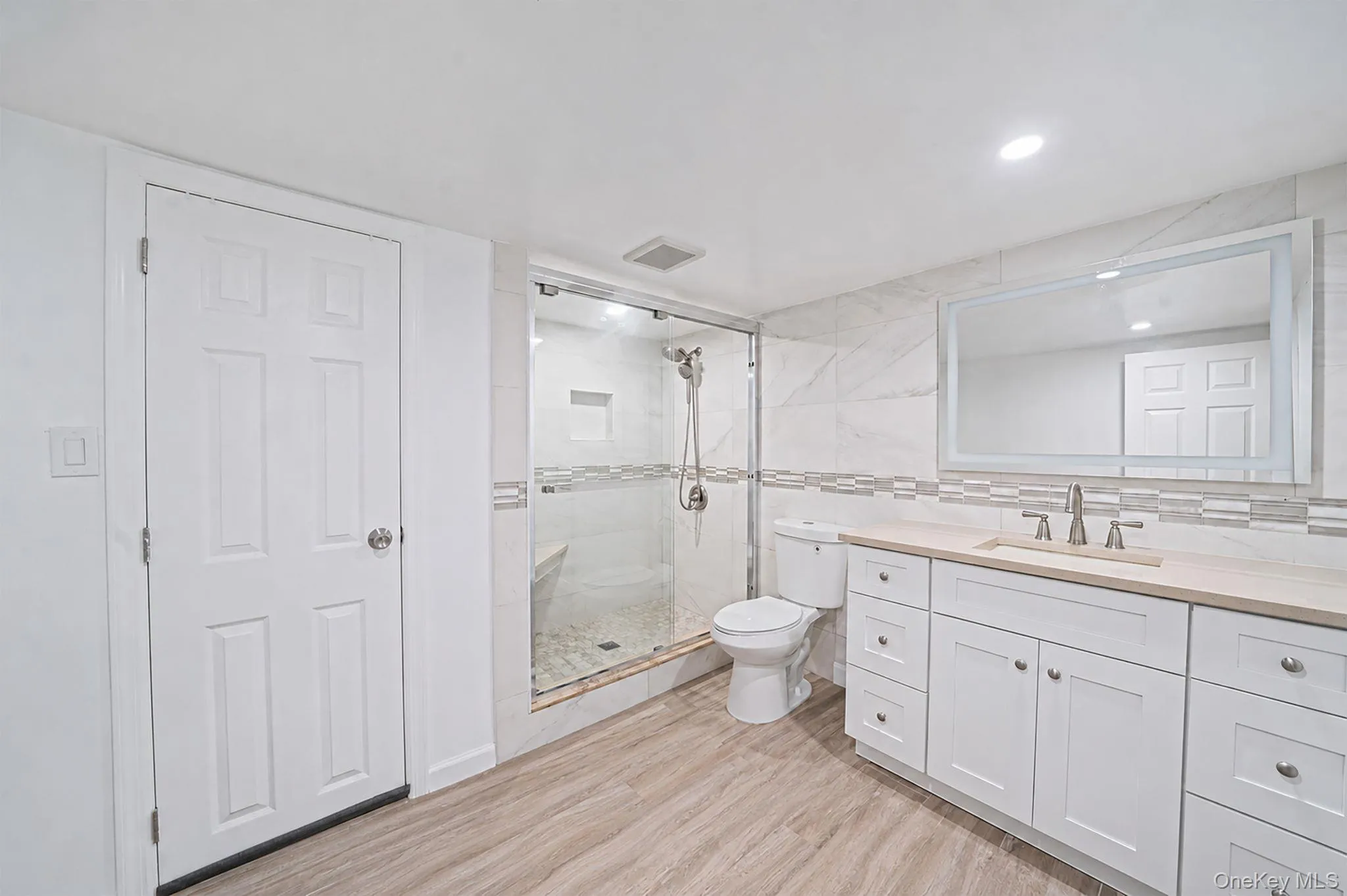 7 Somerset Street, Brookhaven, NY, 3 Bedrooms Bedrooms, 8 Rooms Rooms,3 BathroomsBathrooms,Residential,For Rent,Somerset,0,1015360 7 Somerset Street, Brookhaven, NY, 3 Bedrooms Bedrooms, 8 Rooms Rooms,3 BathroomsBathrooms,Residential,For Rent,Somerset,0,1015360