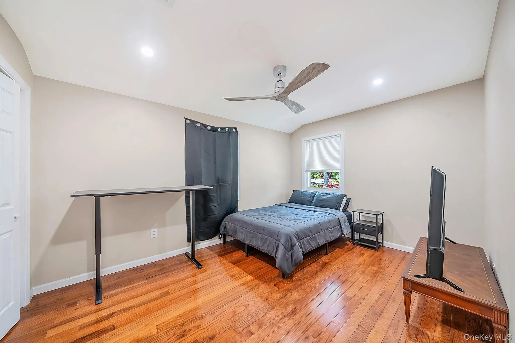 7 Somerset Street, Brookhaven, NY, 3 Bedrooms Bedrooms, 8 Rooms Rooms,3 BathroomsBathrooms,Residential,For Rent,Somerset,0,1015360 7 Somerset Street, Brookhaven, NY, 3 Bedrooms Bedrooms, 8 Rooms Rooms,3 BathroomsBathrooms,Residential,For Rent,Somerset,0,1015360