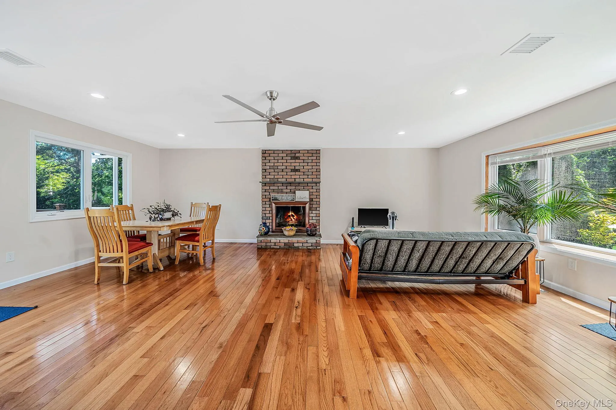 7 Somerset Street, Brookhaven, NY, 3 Bedrooms Bedrooms, 8 Rooms Rooms,3 BathroomsBathrooms,Residential,For Rent,Somerset,0,1015360 7 Somerset Street, Brookhaven, NY, 3 Bedrooms Bedrooms, 8 Rooms Rooms,3 BathroomsBathrooms,Residential,For Rent,Somerset,0,1015360