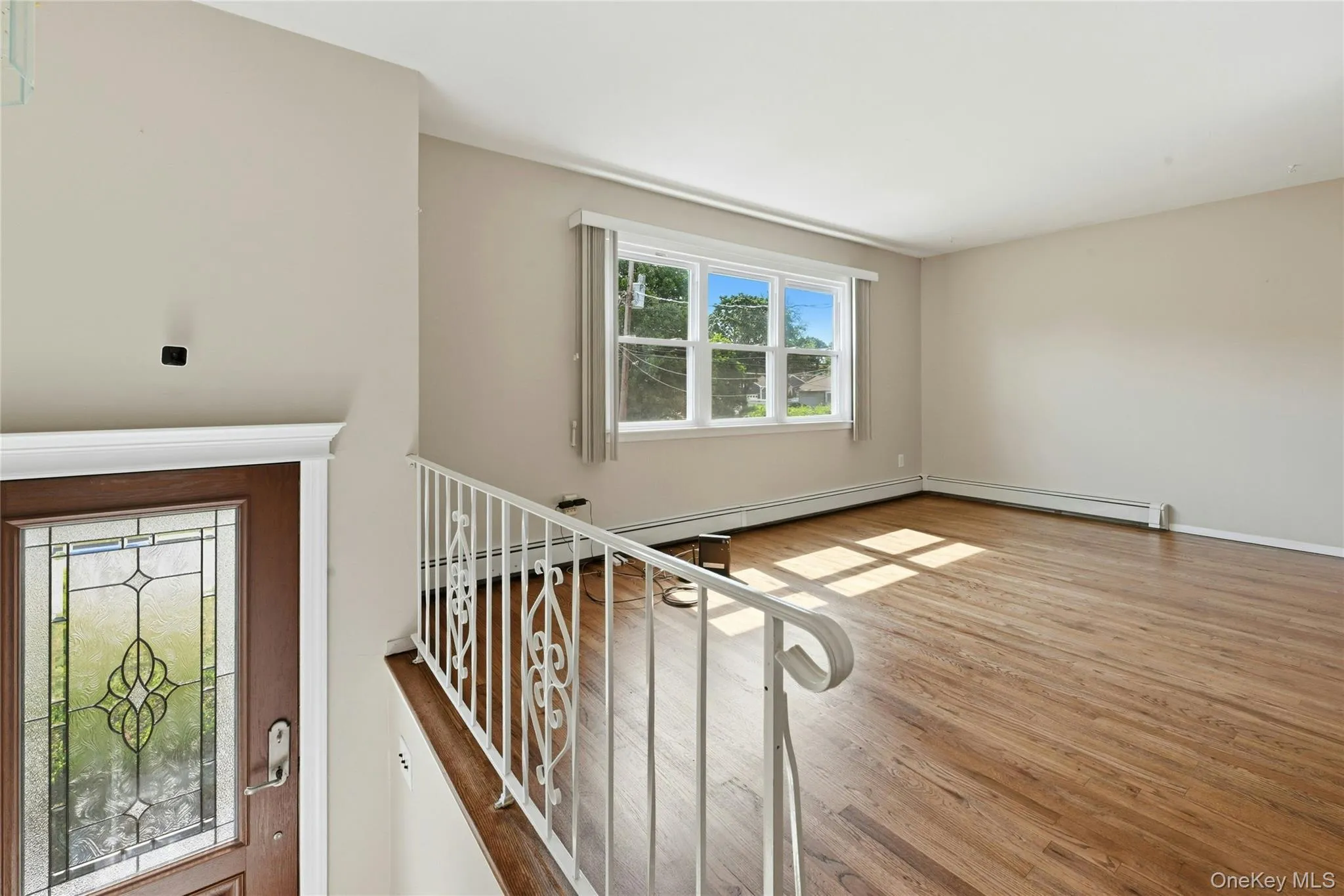 69 Valentine Avenue, Huntington, NY, 5 Bedrooms Bedrooms, 10 Rooms Rooms,2 BathroomsBathrooms,Residential,For Rent,Valentine,0,1015362 69 Valentine Avenue, Huntington, NY, 5 Bedrooms Bedrooms, 10 Rooms Rooms,2 BathroomsBathrooms,Residential,For Rent,Valentine,0,1015362