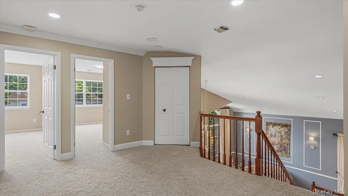 16 English Ivy Lane, Brookhaven, NY, 5 Bedrooms Bedrooms, 9 Rooms Rooms,4 BathroomsBathrooms,Residential,For Rent,English Ivy,0,1015366 16 English Ivy Lane, Brookhaven, NY, 5 Bedrooms Bedrooms, 9 Rooms Rooms,4 BathroomsBathrooms,Residential,For Rent,English Ivy,0,1015366