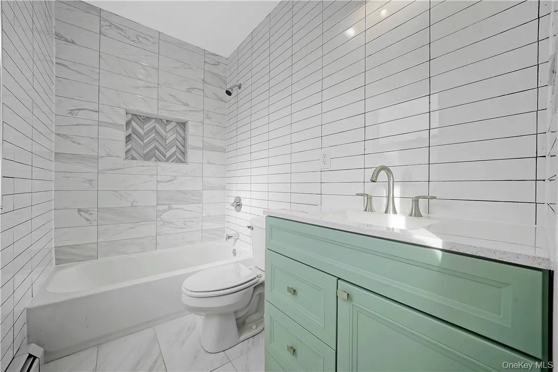 Master Bathroom in Master Bedroom Master Bathroom in Master Bedroom