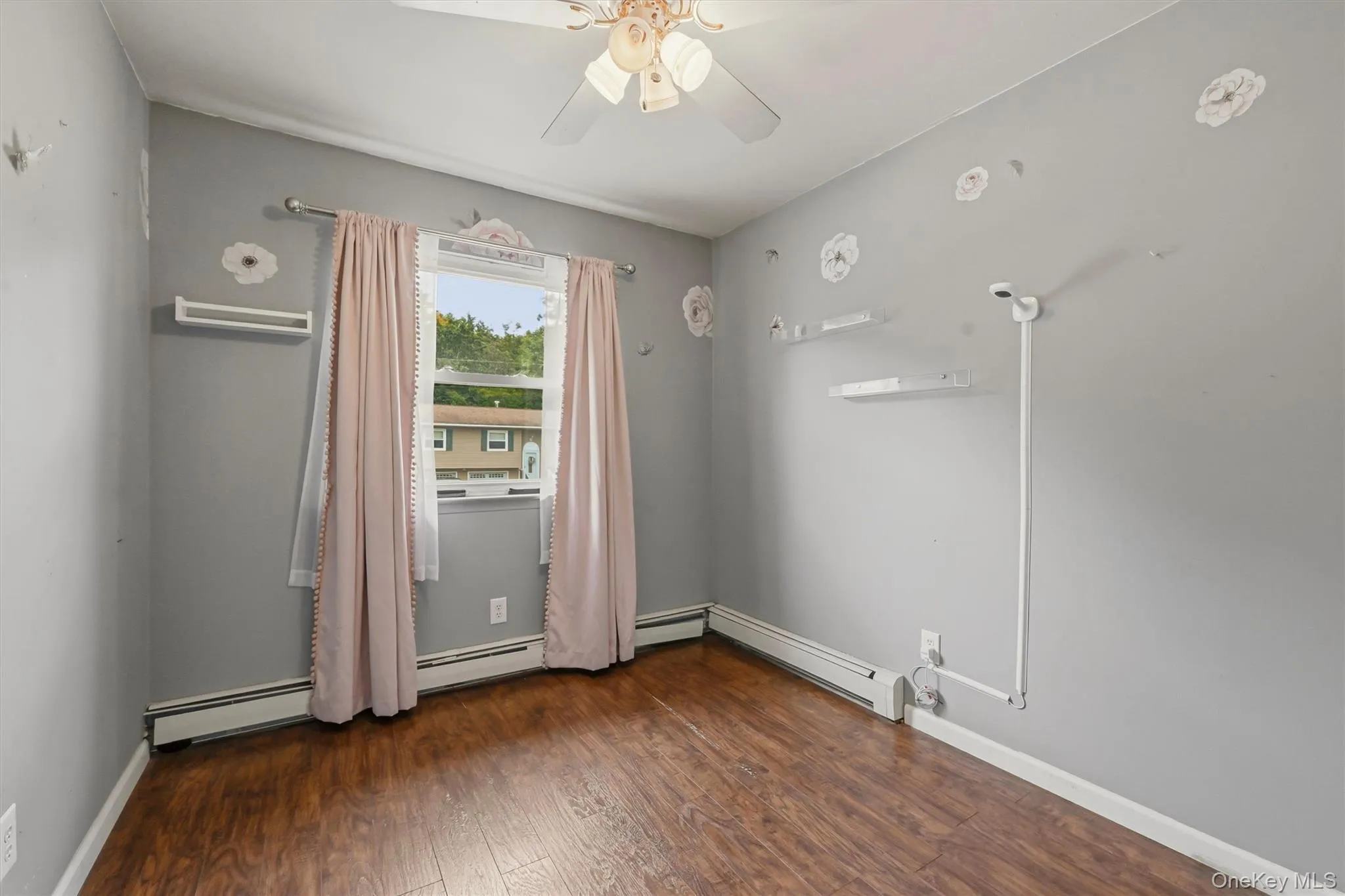 39 Raker Road, Poughkeepsie (town), NY, 3 Bedrooms Bedrooms, 7 Rooms Rooms,1 BathroomBathrooms,Residential,For Rent,Raker,0,KEY1015372 39 Raker Road, Poughkeepsie (town), NY, 3 Bedrooms Bedrooms, 7 Rooms Rooms,1 BathroomBathrooms,Residential,For Rent,Raker,0,KEY1015372