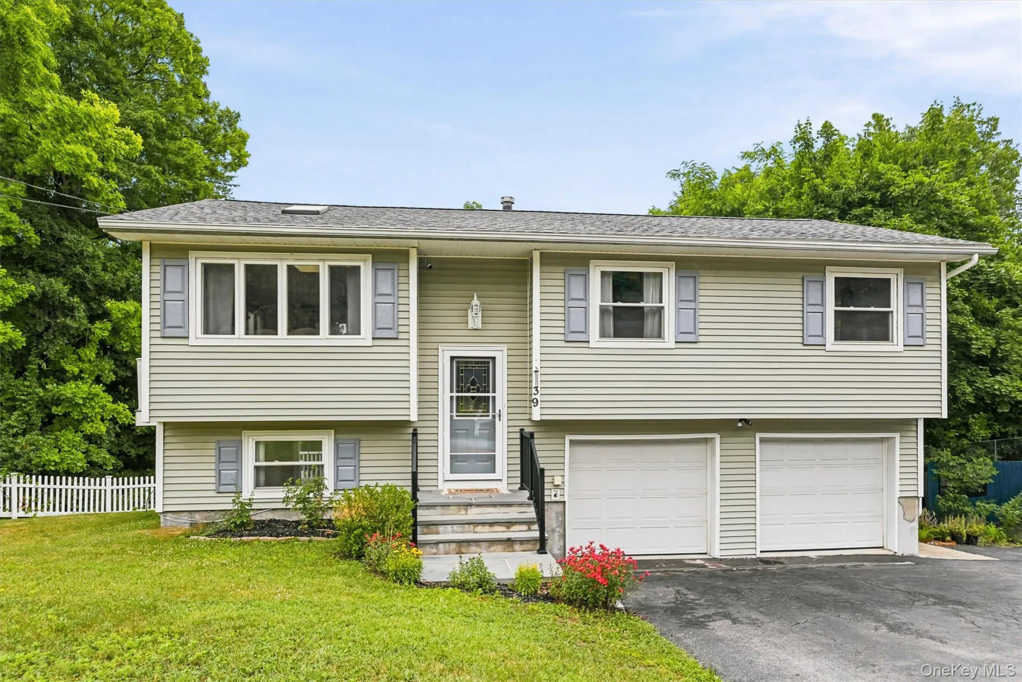 39 Raker Road, Poughkeepsie (town), NY, 3 Bedrooms Bedrooms, 7 Rooms Rooms,1 BathroomBathrooms,Residential,For Rent,Raker,0,KEY1015372 39 Raker Road, Poughkeepsie (town), NY, 3 Bedrooms Bedrooms, 7 Rooms Rooms,1 BathroomBathrooms,Residential,For Rent,Raker,0,KEY1015372