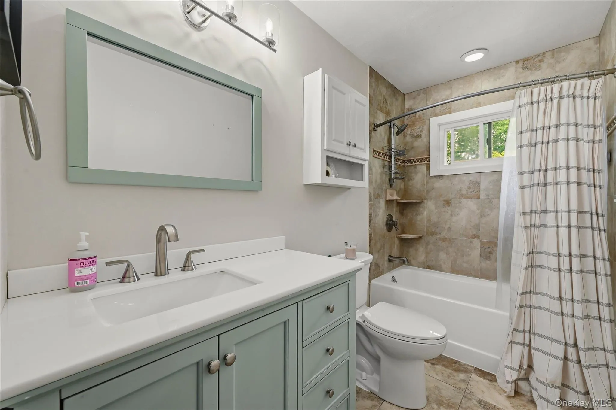 39 Raker Road, Poughkeepsie (town), NY, 3 Bedrooms Bedrooms, 7 Rooms Rooms,1 BathroomBathrooms,Residential,For Rent,Raker,0,KEY1015372 39 Raker Road, Poughkeepsie (town), NY, 3 Bedrooms Bedrooms, 7 Rooms Rooms,1 BathroomBathrooms,Residential,For Rent,Raker,0,KEY1015372