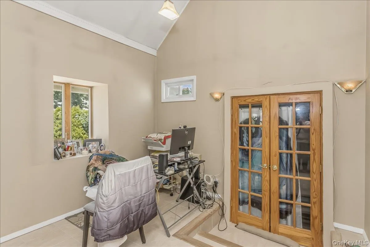 42 Larch Street, Oyster Bay, NY, 4 Bedrooms Bedrooms, 7 Rooms Rooms,2 BathroomsBathrooms,Residential,For Rent,Larch,0,KEY1015377 42 Larch Street, Oyster Bay, NY, 4 Bedrooms Bedrooms, 7 Rooms Rooms,2 BathroomsBathrooms,Residential,For Rent,Larch,0,KEY1015377