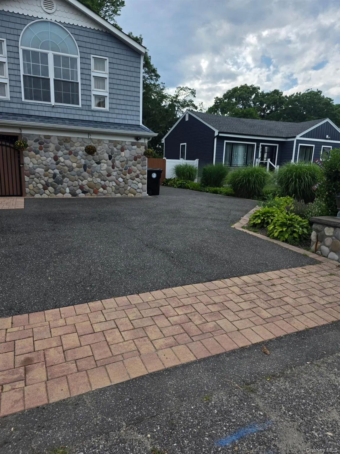 1396 Illinois Avenue, Islip, NY, 3 Bedrooms Bedrooms, 6 Rooms Rooms,1 BathroomBathrooms,Residential Lease,For Rent,Illinois,0,1015378 1396 Illinois Avenue, Islip, NY, 3 Bedrooms Bedrooms, 6 Rooms Rooms,1 BathroomBathrooms,Residential Lease,For Rent,Illinois,0,1015378