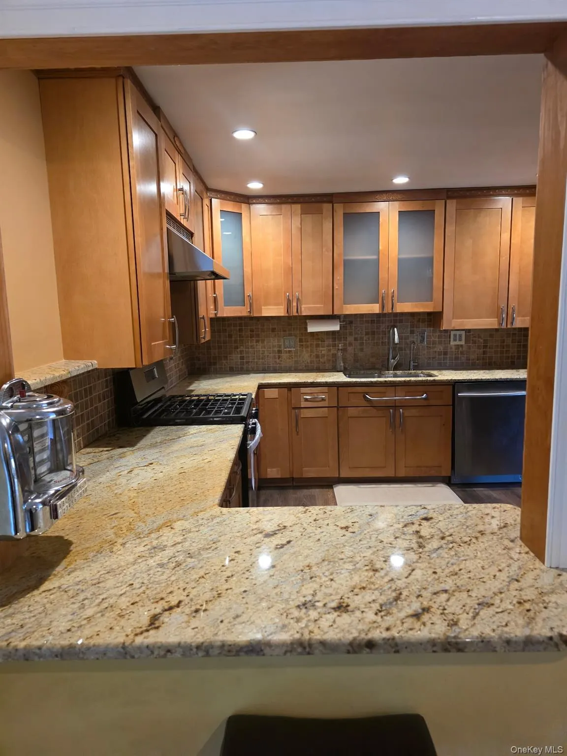 1396 Illinois Avenue, Islip, NY, 3 Bedrooms Bedrooms, 6 Rooms Rooms,1 BathroomBathrooms,Residential Lease,For Rent,Illinois,0,1015378 1396 Illinois Avenue, Islip, NY, 3 Bedrooms Bedrooms, 6 Rooms Rooms,1 BathroomBathrooms,Residential Lease,For Rent,Illinois,0,1015378