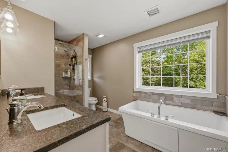 24 Boville Court, Chester Town, NY, 4 Bedrooms Bedrooms, 8 Rooms Rooms,2 BathroomsBathrooms,Residential,For Rent,Boville,0,KEY1015381 24 Boville Court, Chester Town, NY, 4 Bedrooms Bedrooms, 8 Rooms Rooms,2 BathroomsBathrooms,Residential,For Rent,Boville,0,KEY1015381