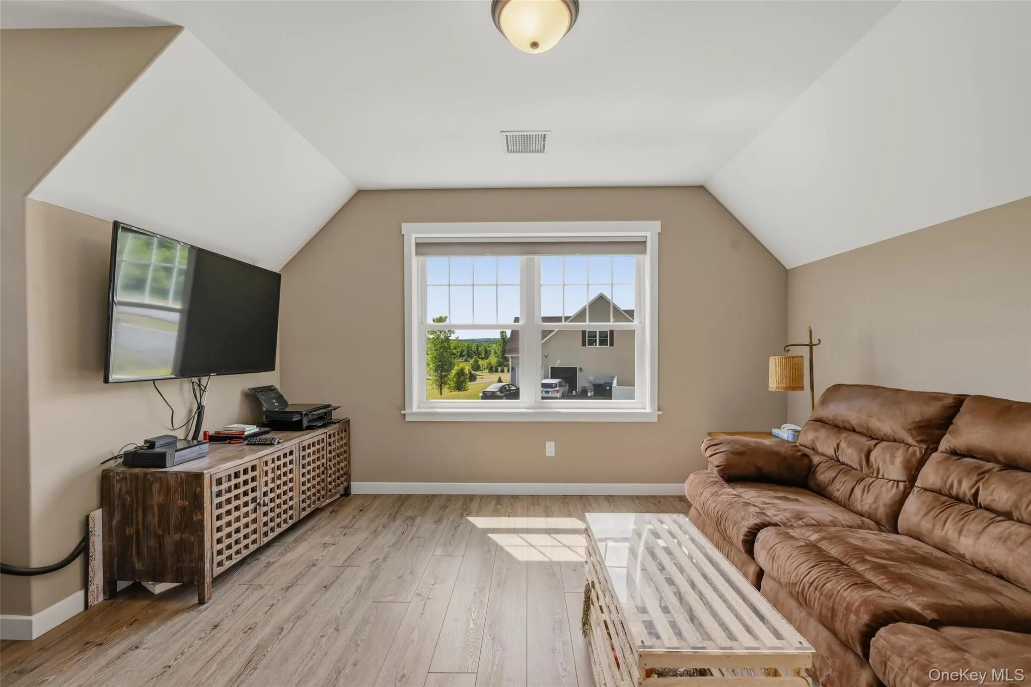 24 Boville Court, Chester Town, NY, 4 Bedrooms Bedrooms, 8 Rooms Rooms,2 BathroomsBathrooms,Residential,For Rent,Boville,0,KEY1015381 24 Boville Court, Chester Town, NY, 4 Bedrooms Bedrooms, 8 Rooms Rooms,2 BathroomsBathrooms,Residential,For Rent,Boville,0,KEY1015381