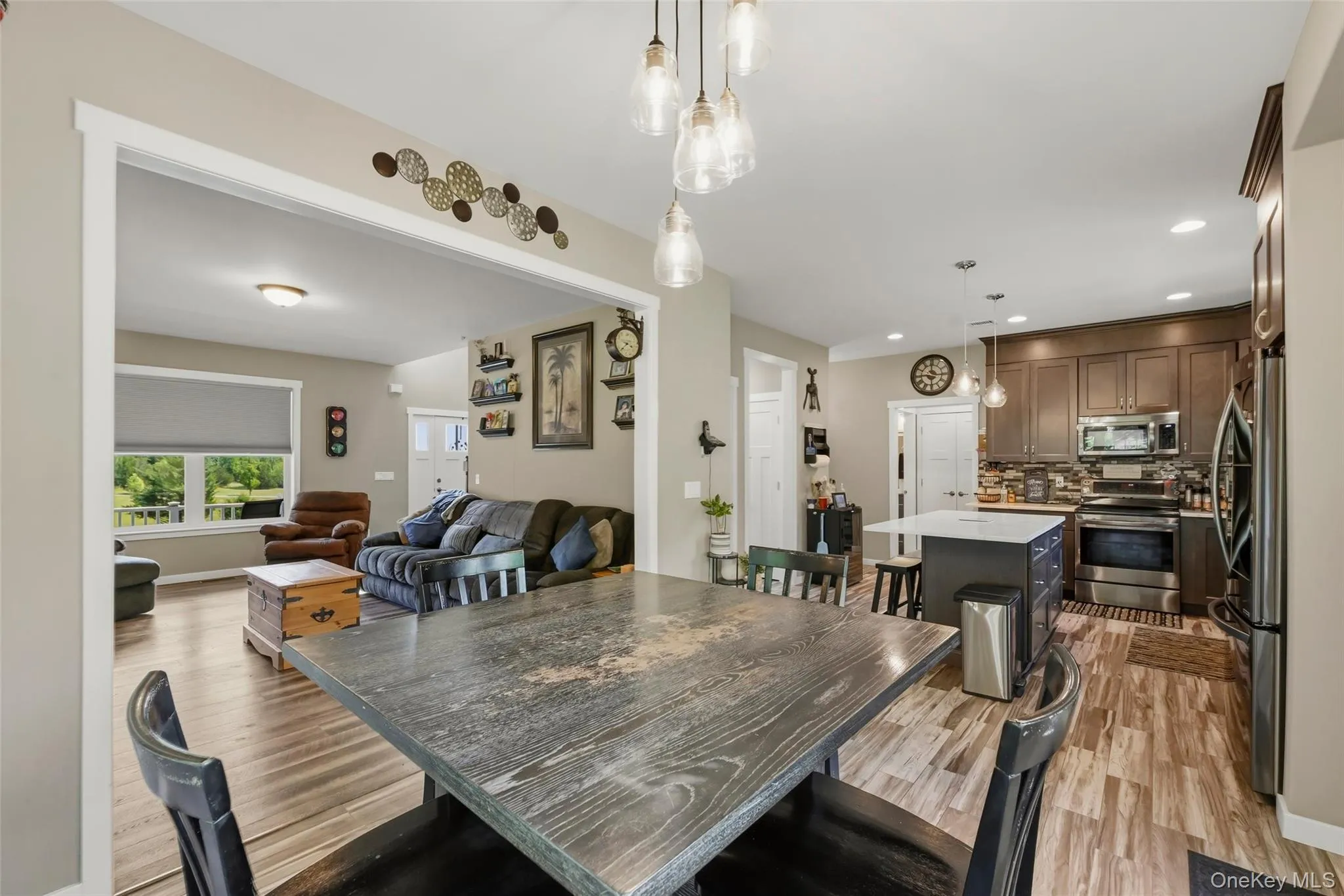 24 Boville Court, Chester Town, NY, 4 Bedrooms Bedrooms, 8 Rooms Rooms,2 BathroomsBathrooms,Residential,For Rent,Boville,0,KEY1015381 24 Boville Court, Chester Town, NY, 4 Bedrooms Bedrooms, 8 Rooms Rooms,2 BathroomsBathrooms,Residential,For Rent,Boville,0,KEY1015381
