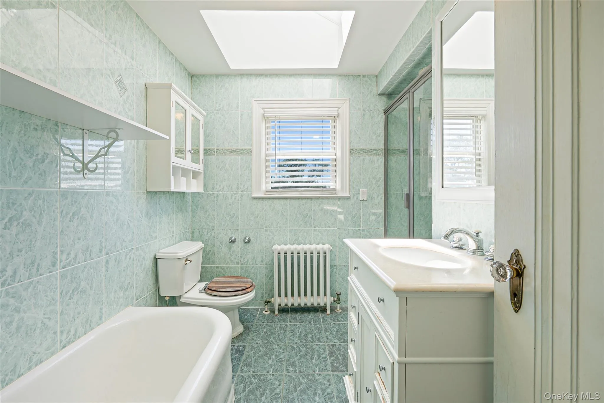 53 Mowbray Avenue, Islip, NY, 3 Bedrooms Bedrooms, 8 Rooms Rooms,2 BathroomsBathrooms,Residential Lease,For Rent,Mowbray,0,1015386 53 Mowbray Avenue, Islip, NY, 3 Bedrooms Bedrooms, 8 Rooms Rooms,2 BathroomsBathrooms,Residential Lease,For Rent,Mowbray,0,1015386