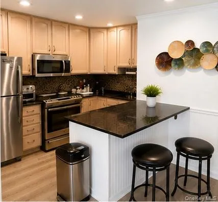 11 Morley Circle, Huntington, NY, 2 Bedrooms Bedrooms, 5 Rooms Rooms,2 BathroomsBathrooms,Residential,For Rent,Morley,0,1015387 11 Morley Circle, Huntington, NY, 2 Bedrooms Bedrooms, 5 Rooms Rooms,2 BathroomsBathrooms,Residential,For Rent,Morley,0,1015387