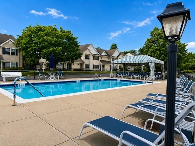11 Morley Circle, Huntington, NY, 2 Bedrooms Bedrooms, 5 Rooms Rooms,2 BathroomsBathrooms,Residential,For Rent,Morley,0,1015387 11 Morley Circle, Huntington, NY, 2 Bedrooms Bedrooms, 5 Rooms Rooms,2 BathroomsBathrooms,Residential,For Rent,Morley,0,1015387