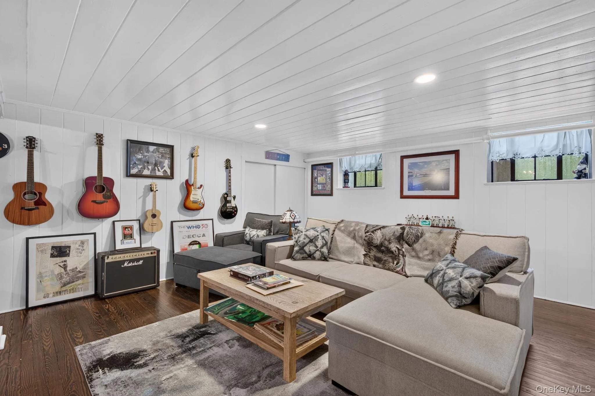 17 Hollywood Court, Hempstead, NY, 3 Bedrooms Bedrooms, 10 Rooms Rooms,3 BathroomsBathrooms,Residential,For Rent,Hollywood,0,1015393 17 Hollywood Court, Hempstead, NY, 3 Bedrooms Bedrooms, 10 Rooms Rooms,3 BathroomsBathrooms,Residential,For Rent,Hollywood,0,1015393