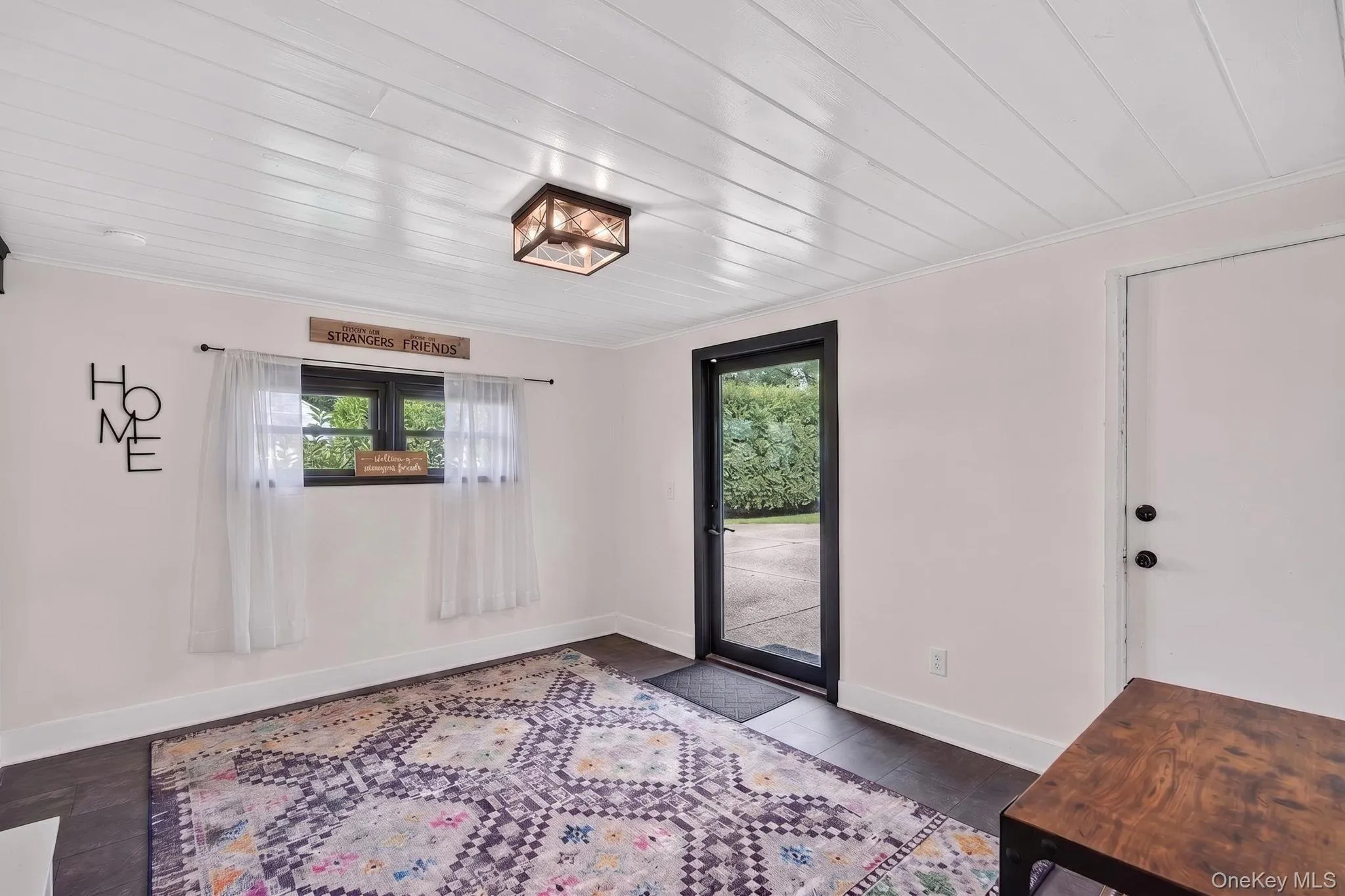 17 Hollywood Court, Hempstead, NY, 3 Bedrooms Bedrooms, 10 Rooms Rooms,3 BathroomsBathrooms,Residential,For Rent,Hollywood,0,1015393 17 Hollywood Court, Hempstead, NY, 3 Bedrooms Bedrooms, 10 Rooms Rooms,3 BathroomsBathrooms,Residential,For Rent,Hollywood,0,1015393