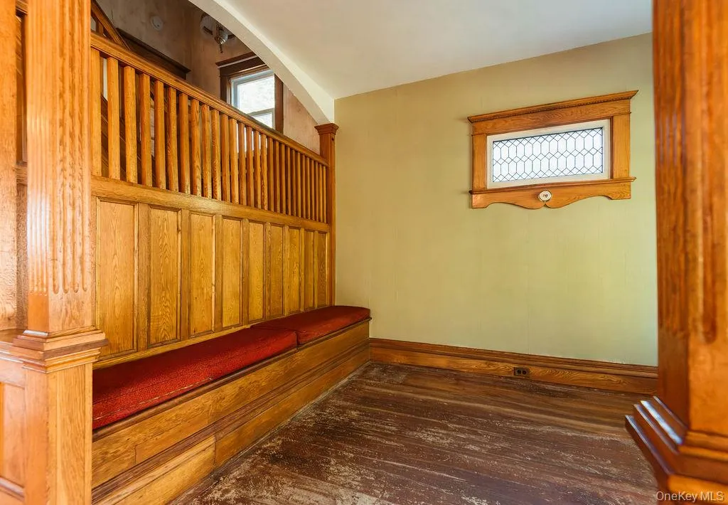 54 Linderman Avenue, Kingston, NY, 4 Bedrooms Bedrooms, 8 Rooms Rooms,2 BathroomsBathrooms,Residential,For Rent,Linderman,0,1015394 54 Linderman Avenue, Kingston, NY, 4 Bedrooms Bedrooms, 8 Rooms Rooms,2 BathroomsBathrooms,Residential,For Rent,Linderman,0,1015394