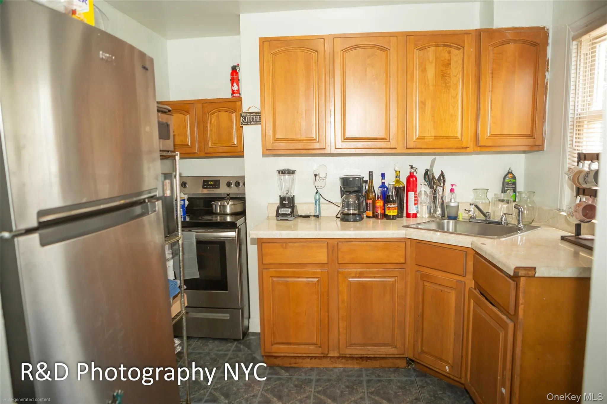 28 Harrison Avenue, Hempstead, NY, 6 Bedrooms Bedrooms, 9 Rooms Rooms,3 BathroomsBathrooms,Residential,For Rent,Harrison,0,1015399 28 Harrison Avenue, Hempstead, NY, 6 Bedrooms Bedrooms, 9 Rooms Rooms,3 BathroomsBathrooms,Residential,For Rent,Harrison,0,1015399