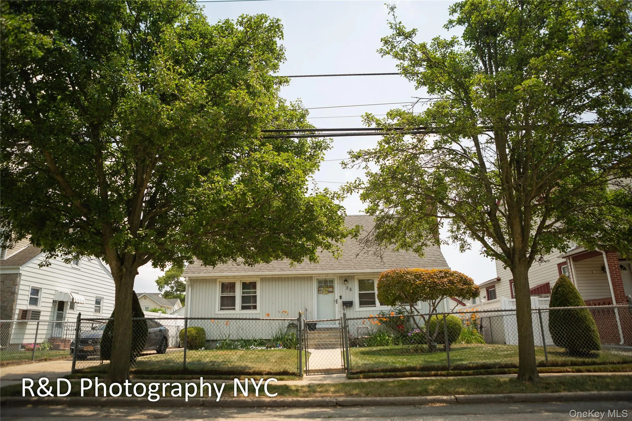 28 Harrison Avenue, Hempstead, NY, 6 Bedrooms Bedrooms, 9 Rooms Rooms,3 BathroomsBathrooms,Residential,For Rent,Harrison,0,1015399 28 Harrison Avenue, Hempstead, NY, 6 Bedrooms Bedrooms, 9 Rooms Rooms,3 BathroomsBathrooms,Residential,For Rent,Harrison,0,1015399