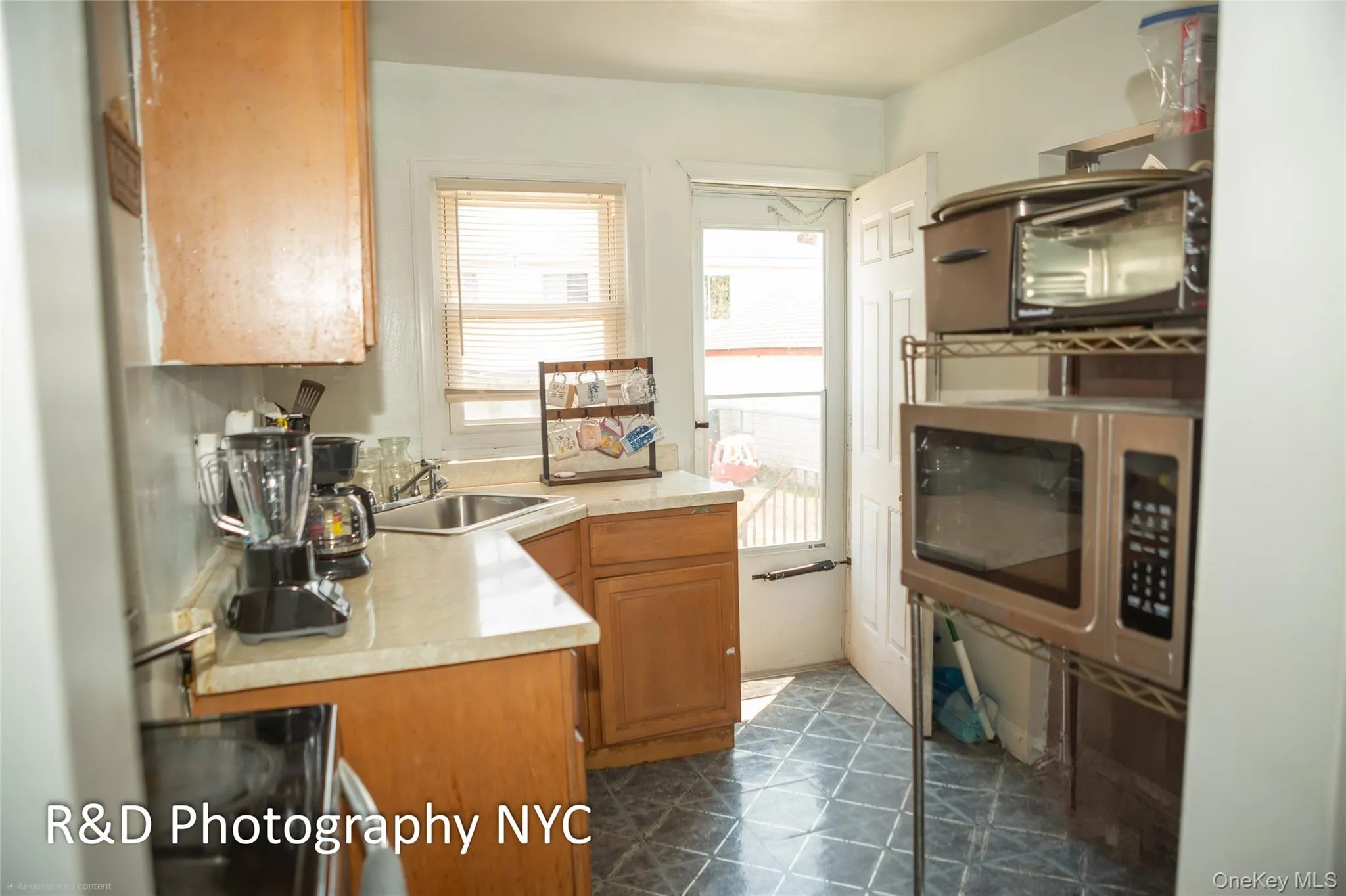 28 Harrison Avenue, Hempstead, NY, 6 Bedrooms Bedrooms, 9 Rooms Rooms,3 BathroomsBathrooms,Residential,For Rent,Harrison,0,1015399 28 Harrison Avenue, Hempstead, NY, 6 Bedrooms Bedrooms, 9 Rooms Rooms,3 BathroomsBathrooms,Residential,For Rent,Harrison,0,1015399