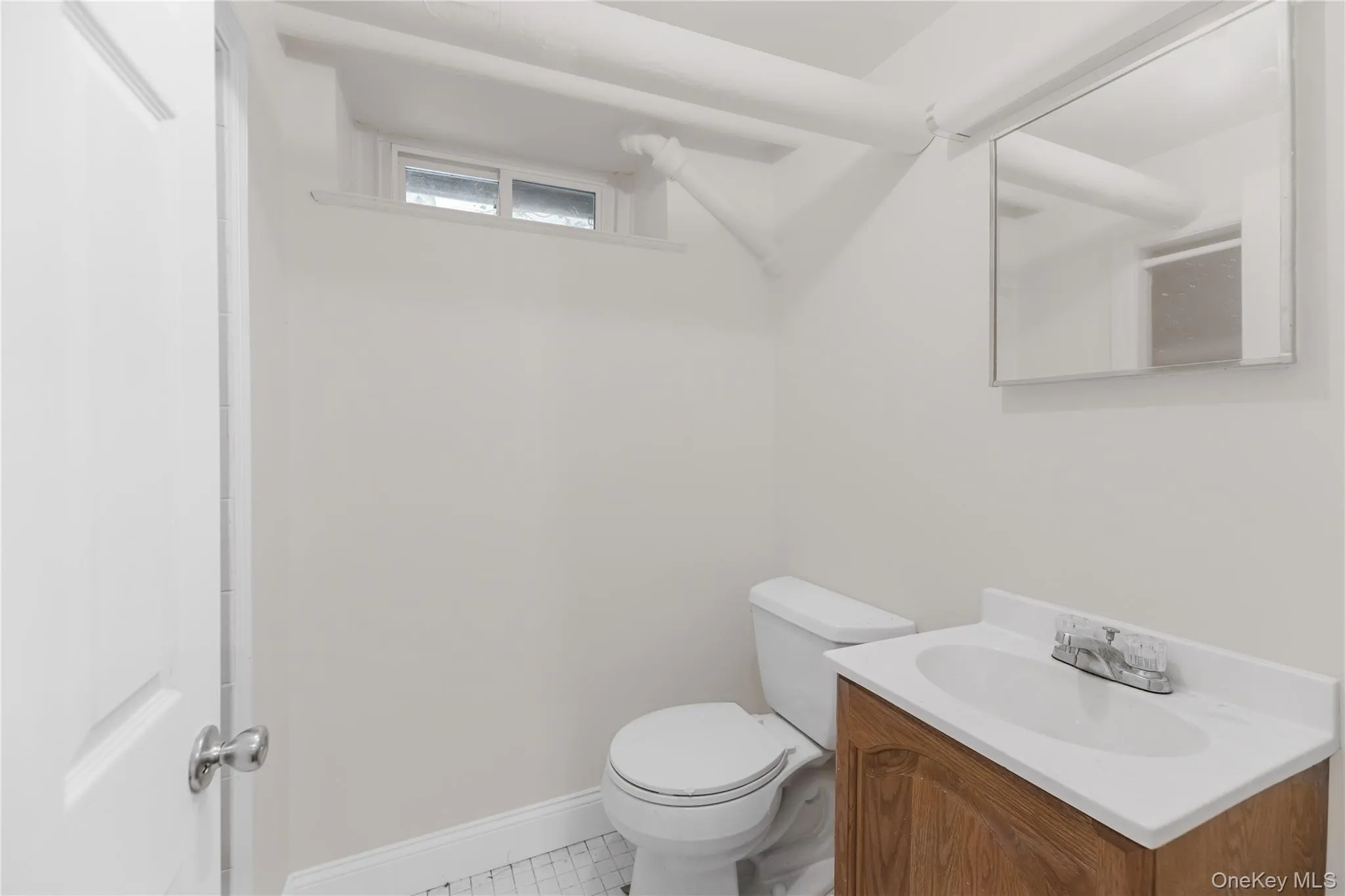 10 Ashton Road, Yonkers, NY, 3 Bedrooms Bedrooms, 7 Rooms Rooms,1 BathroomBathrooms,Residential,For Rent,Ashton,0,1015402 10 Ashton Road, Yonkers, NY, 3 Bedrooms Bedrooms, 7 Rooms Rooms,1 BathroomBathrooms,Residential,For Rent,Ashton,0,1015402